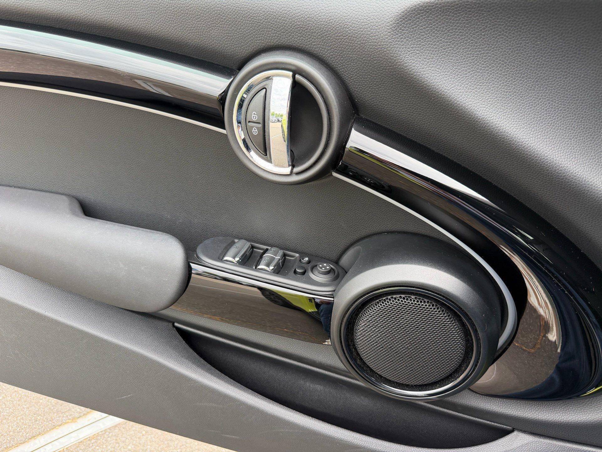 MINI Cabrio – Bild 13