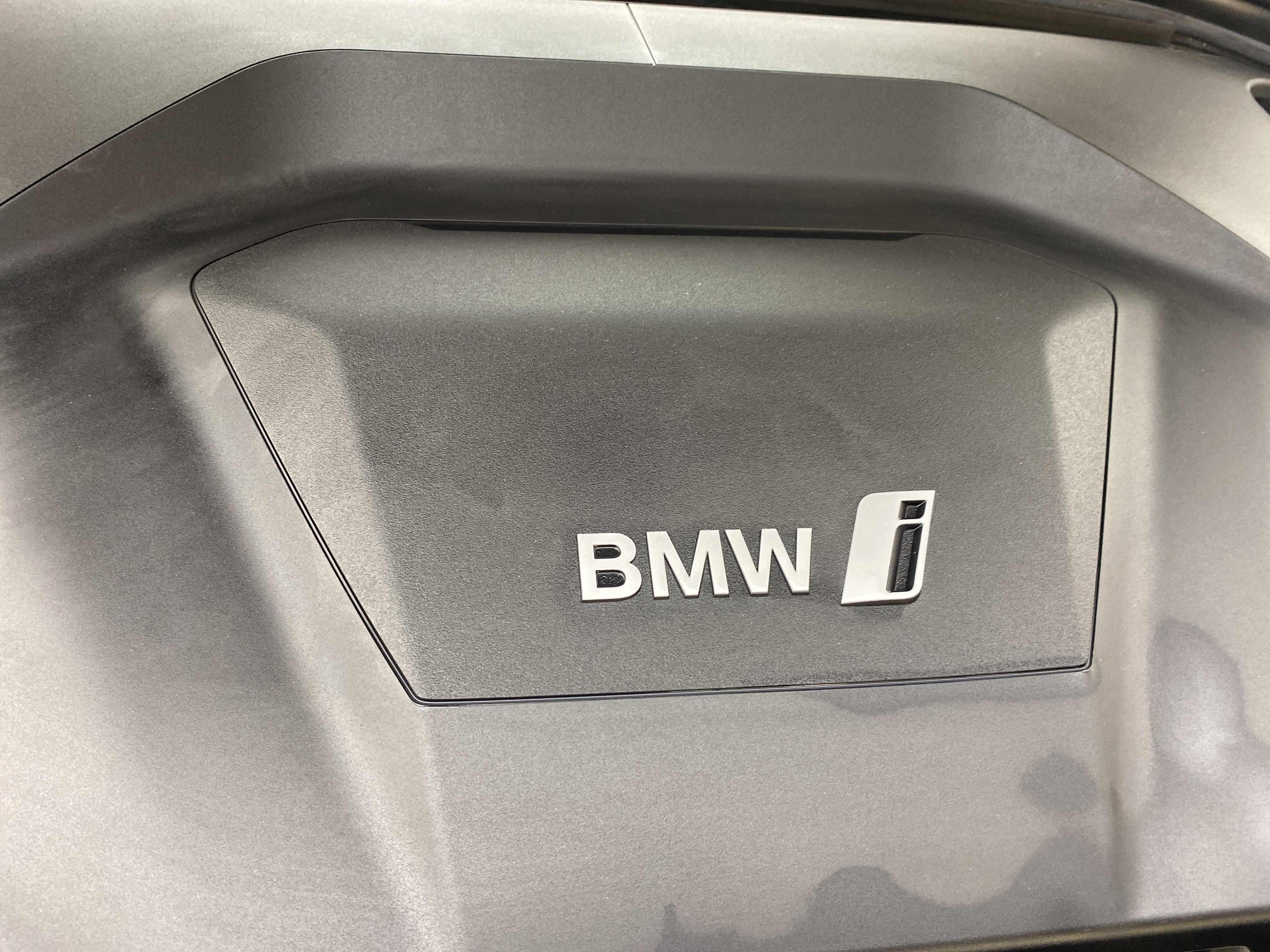 BMW iX1 – Bild 11