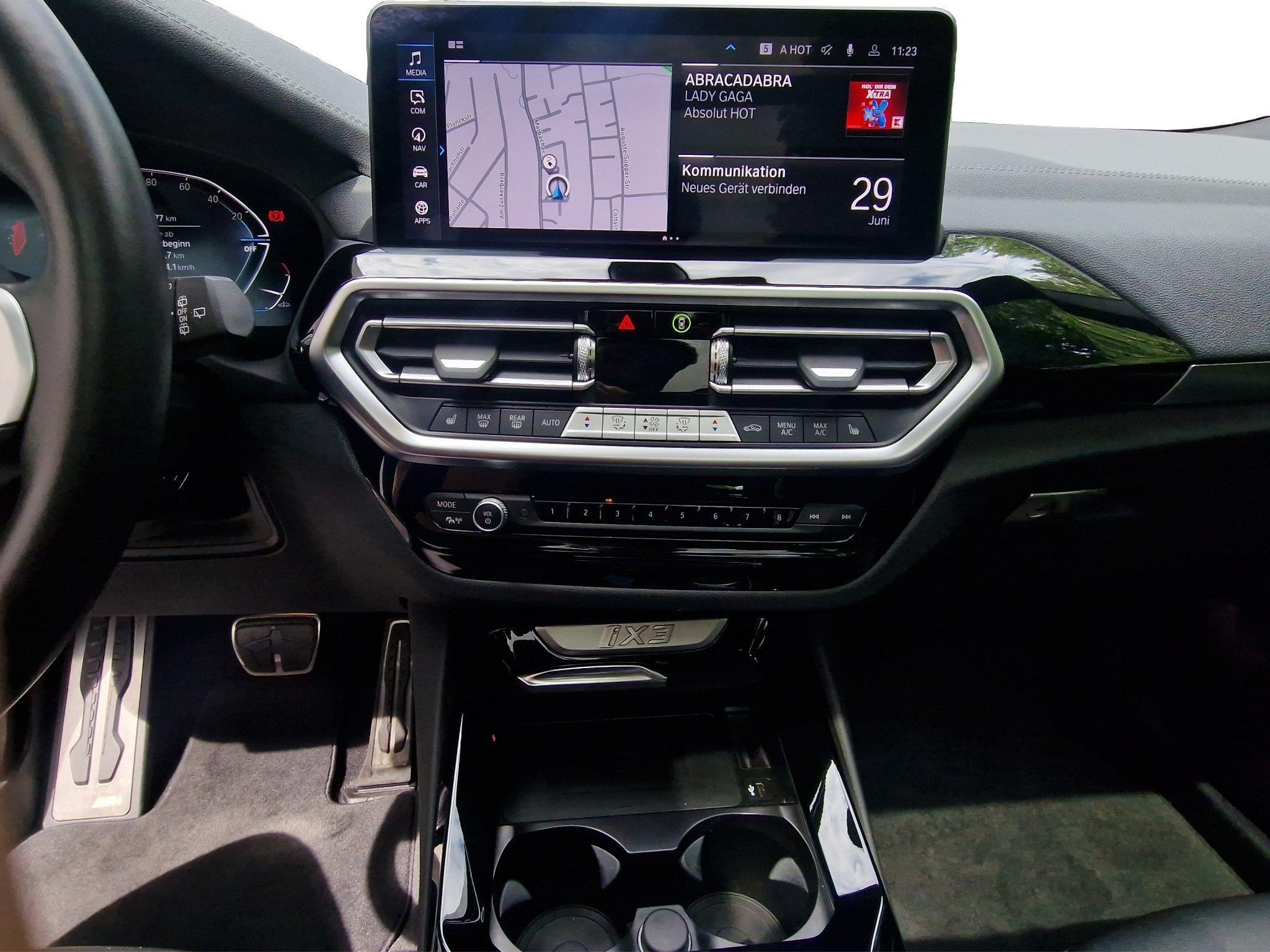 BMW iX3 – Bild 13