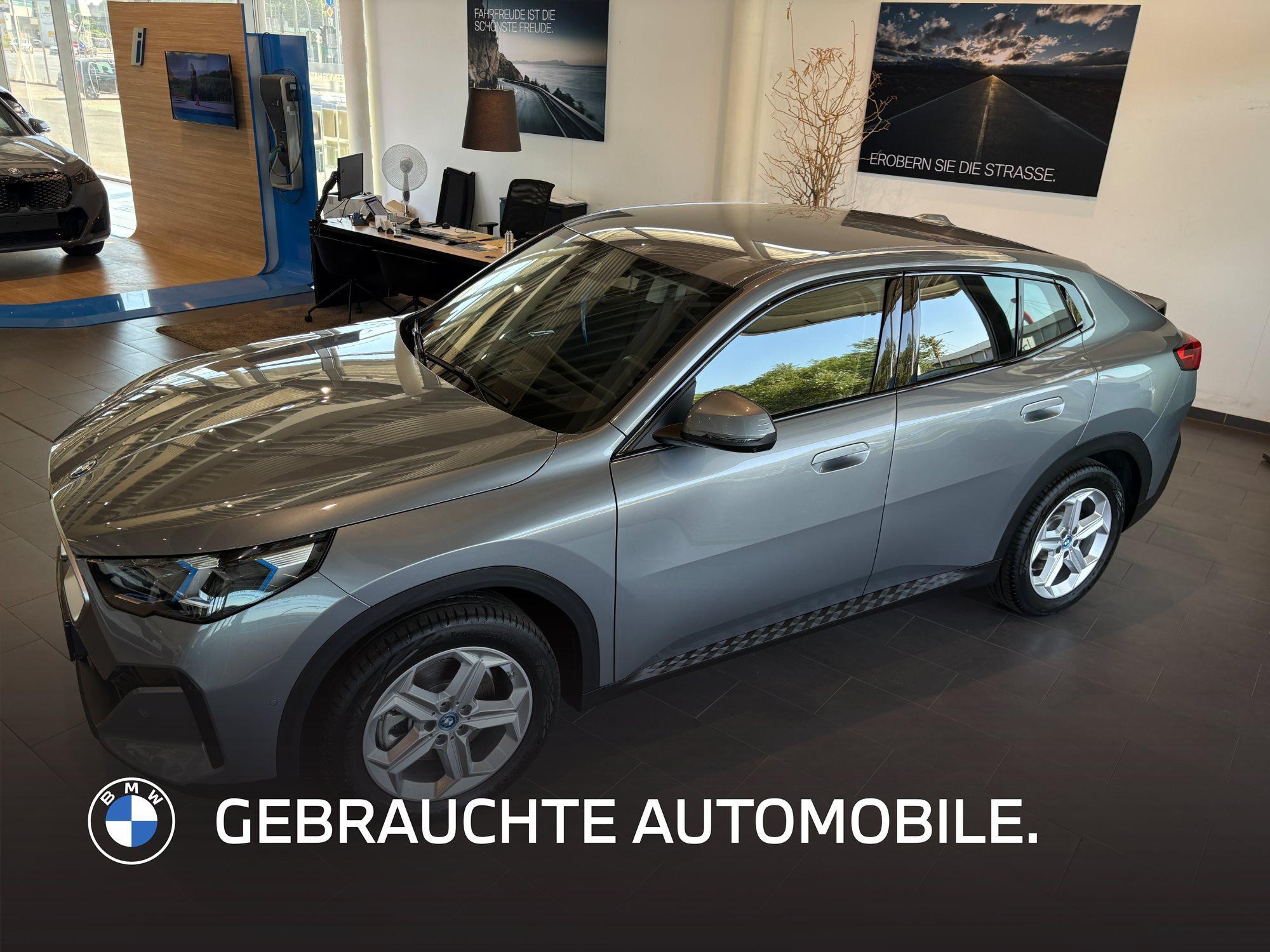 BMW iX2