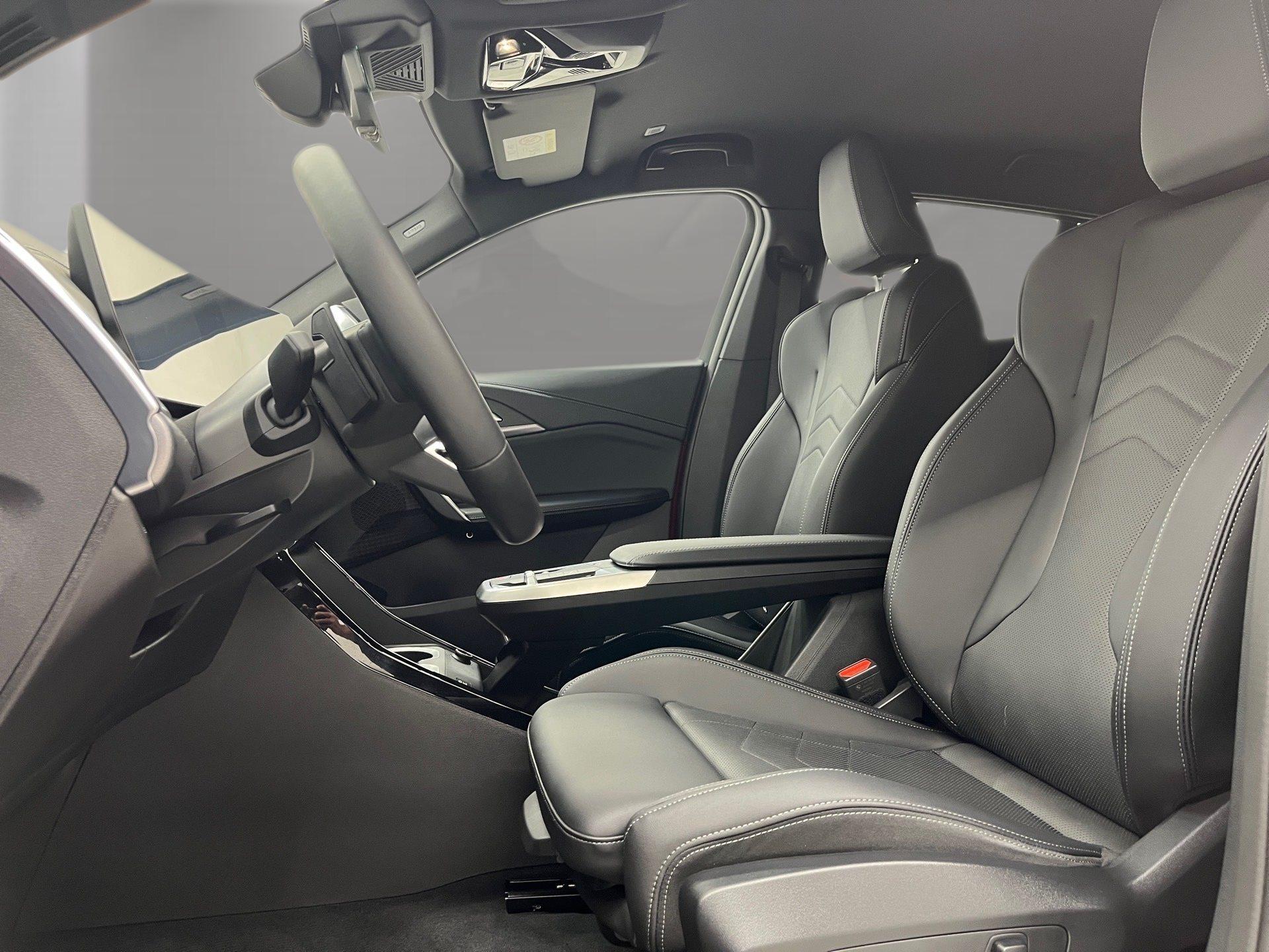 BMW iX2 – Bild 13