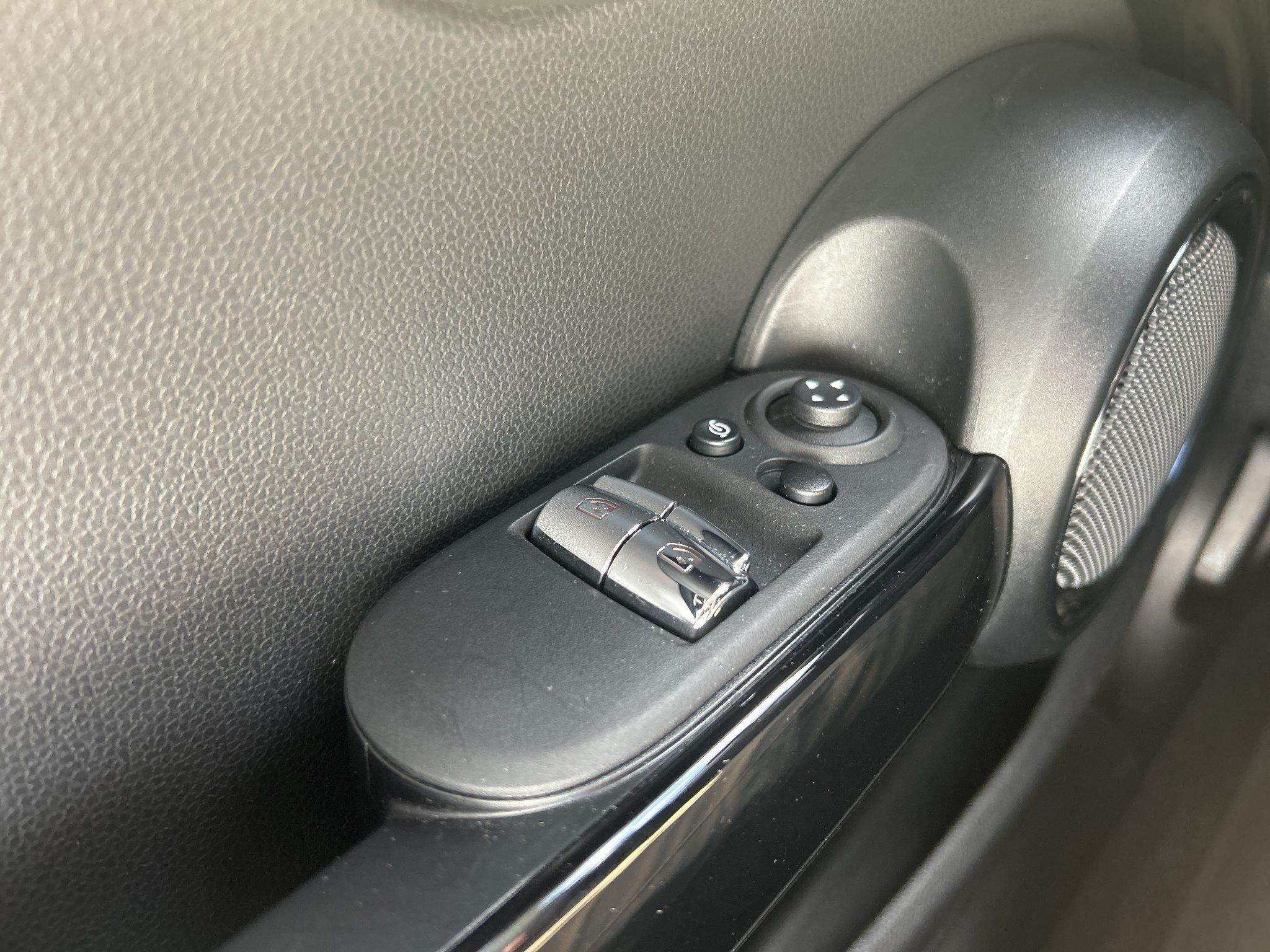 MINI Cooper 3-Türer – Bild 9