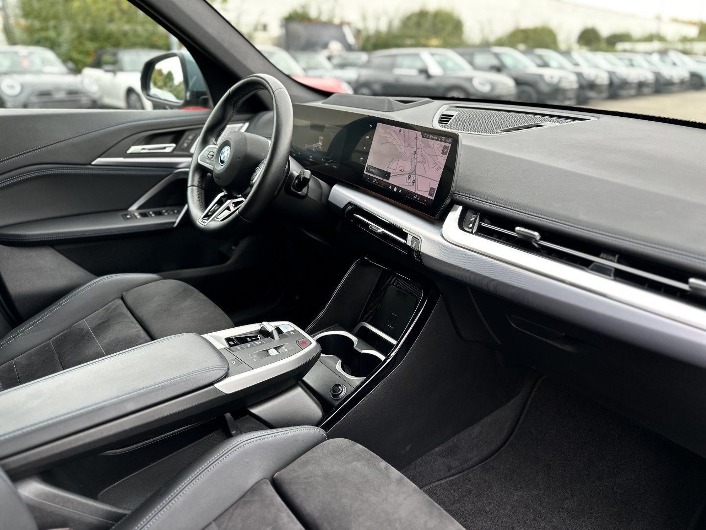 BMW iX1 – Bild 23