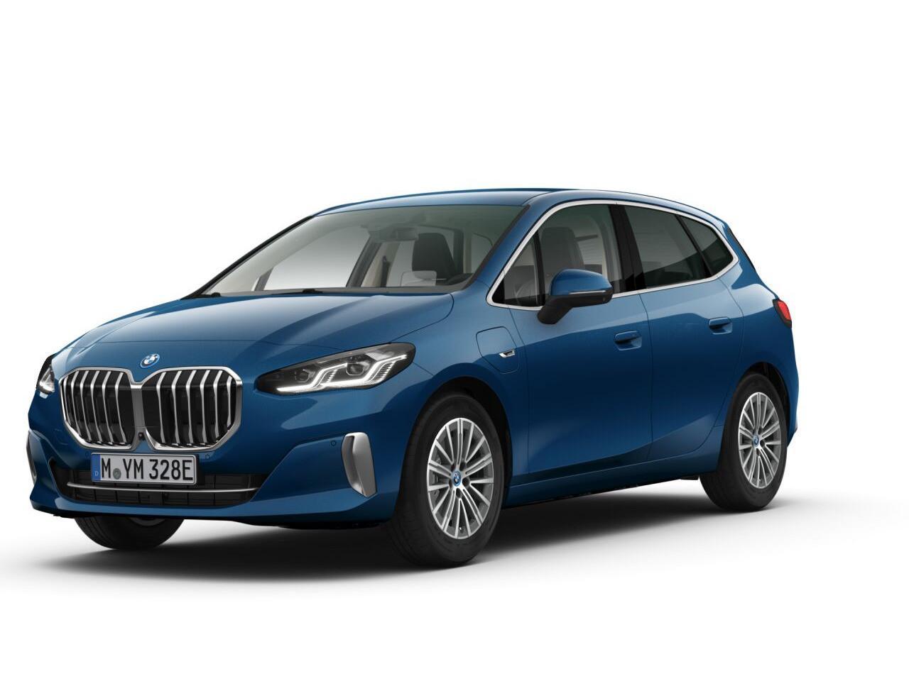 BMW 230e 2022