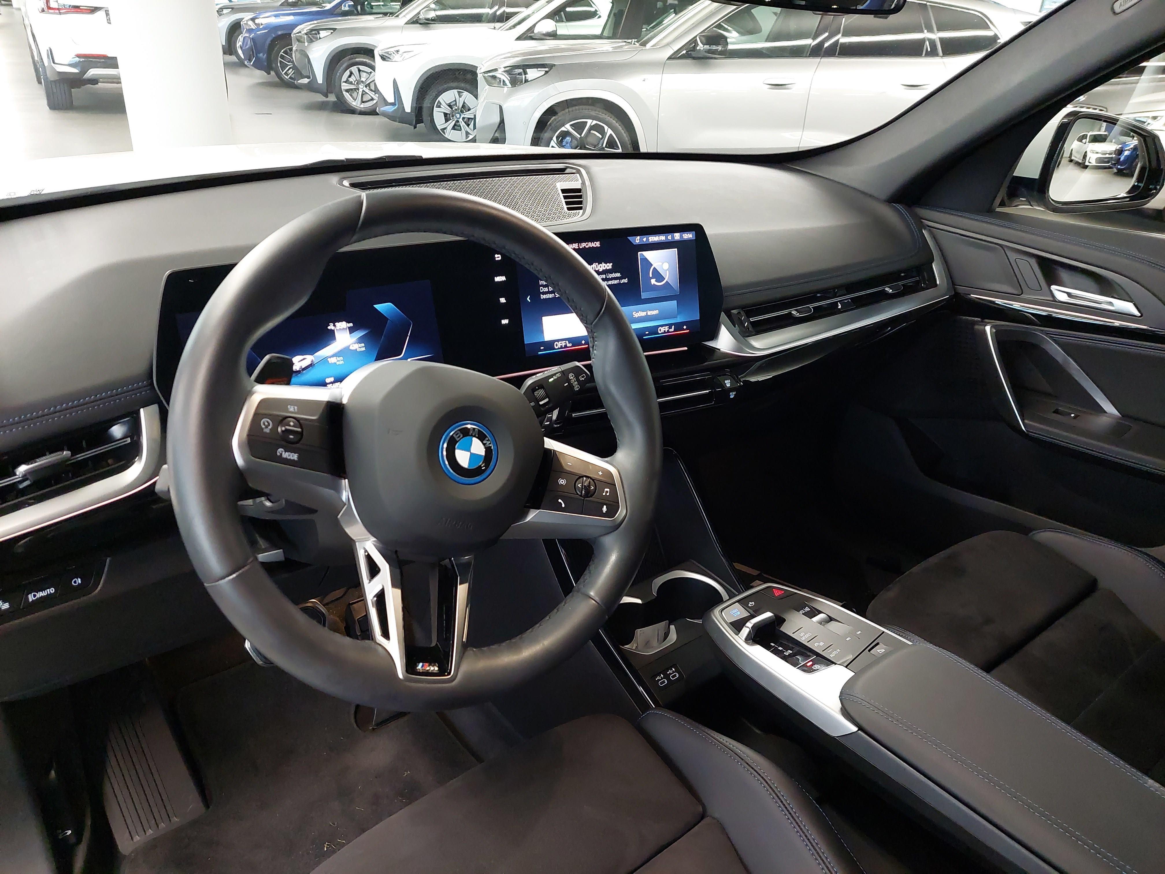 BMW iX1 – Bild 9