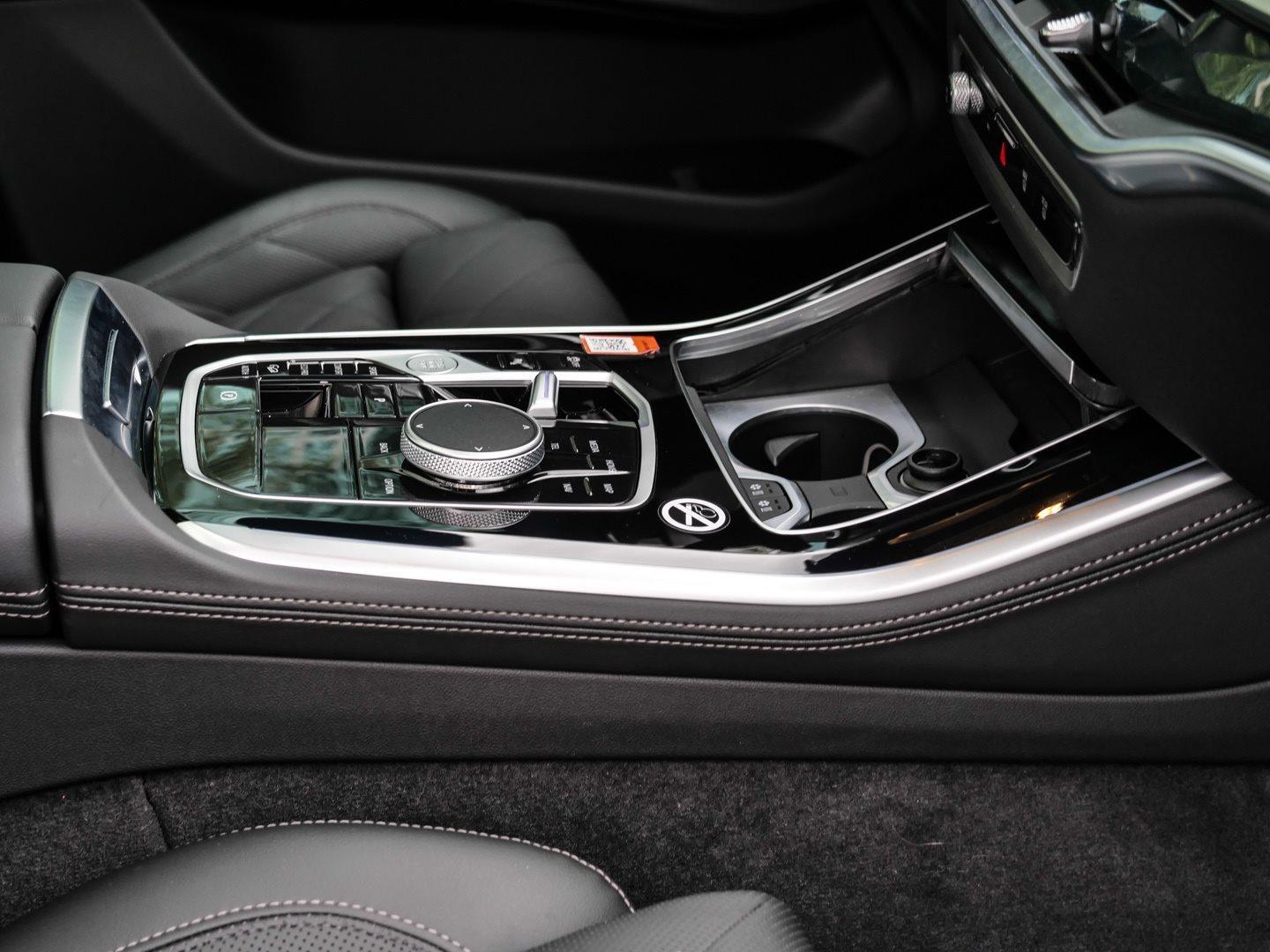 BMW X5 – Bild 8