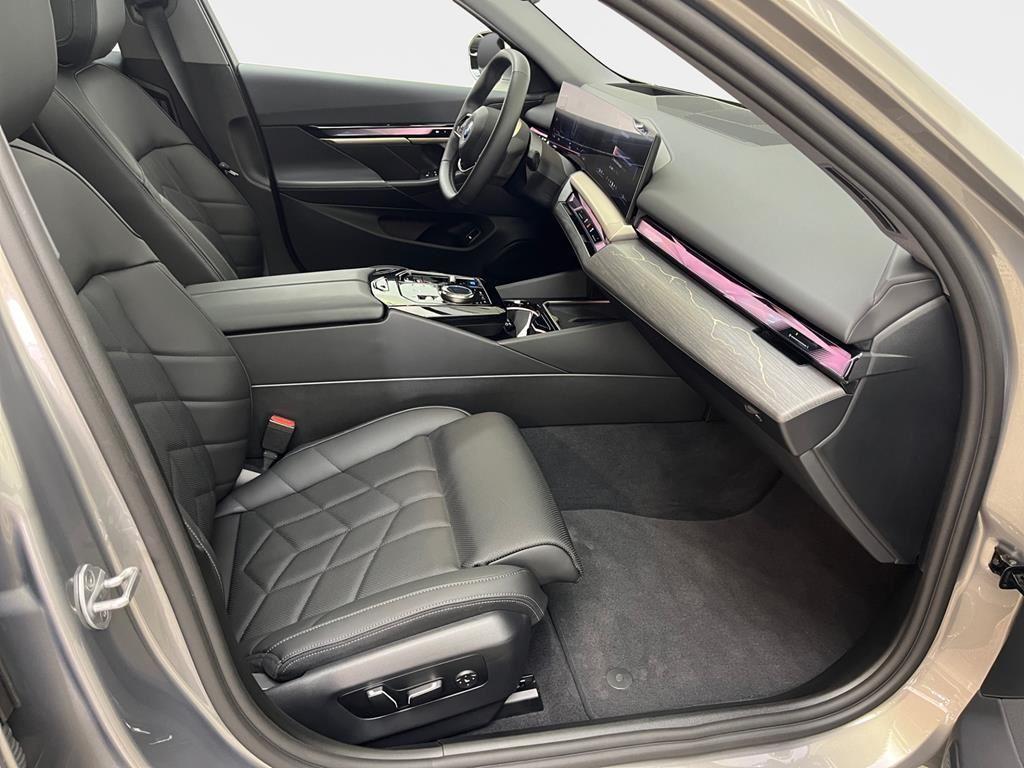 BMW i5 – Bild 12