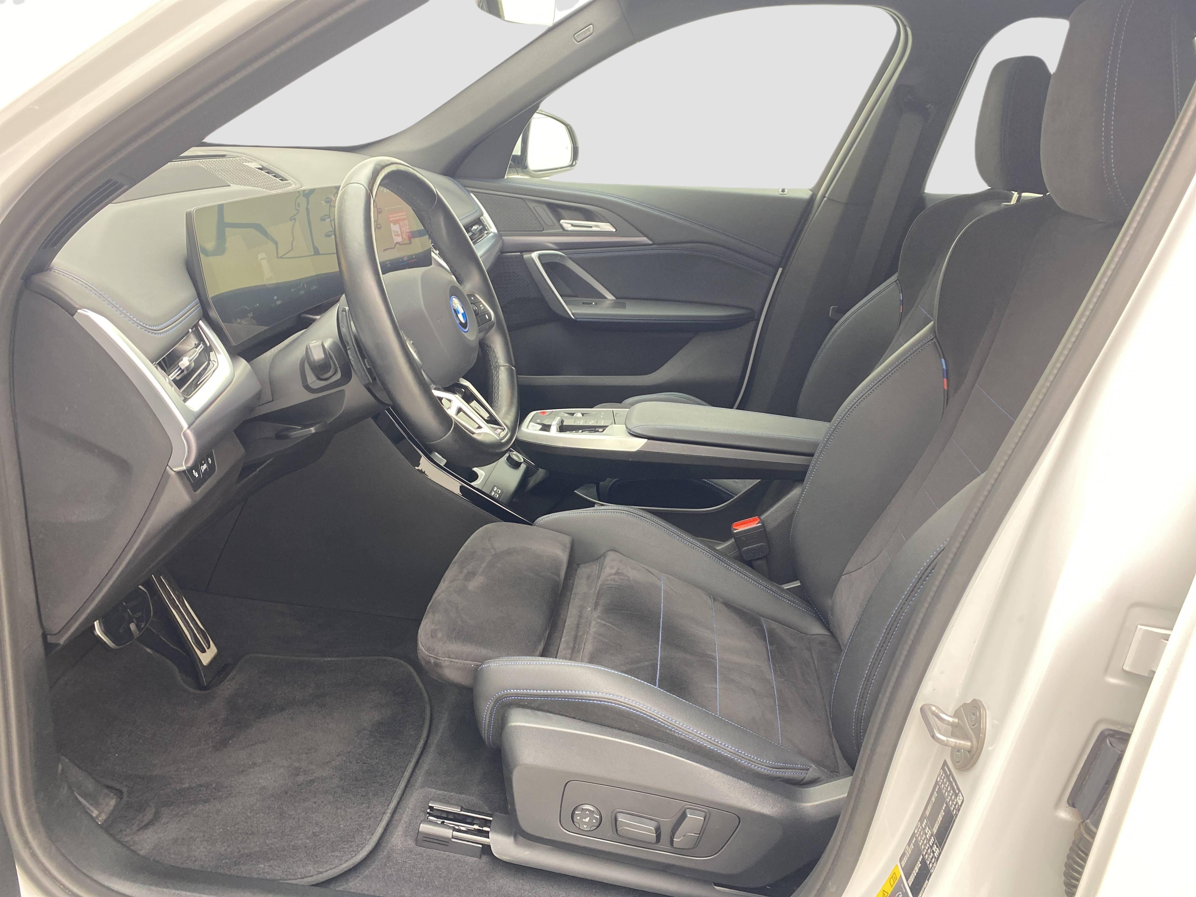 BMW iX1 – Bild 11