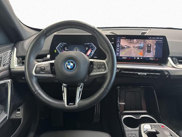 BMW iX1 – Bild 12