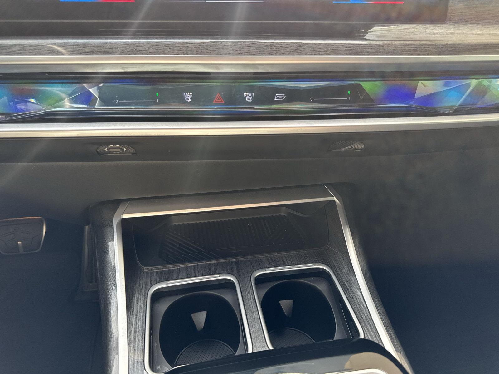 BMW i7 – Bild 26