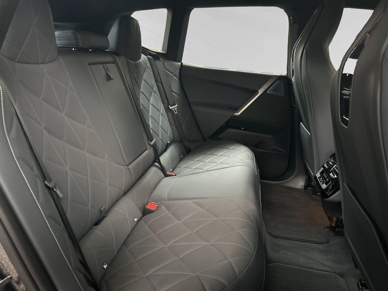 BMW iX – Bild 7