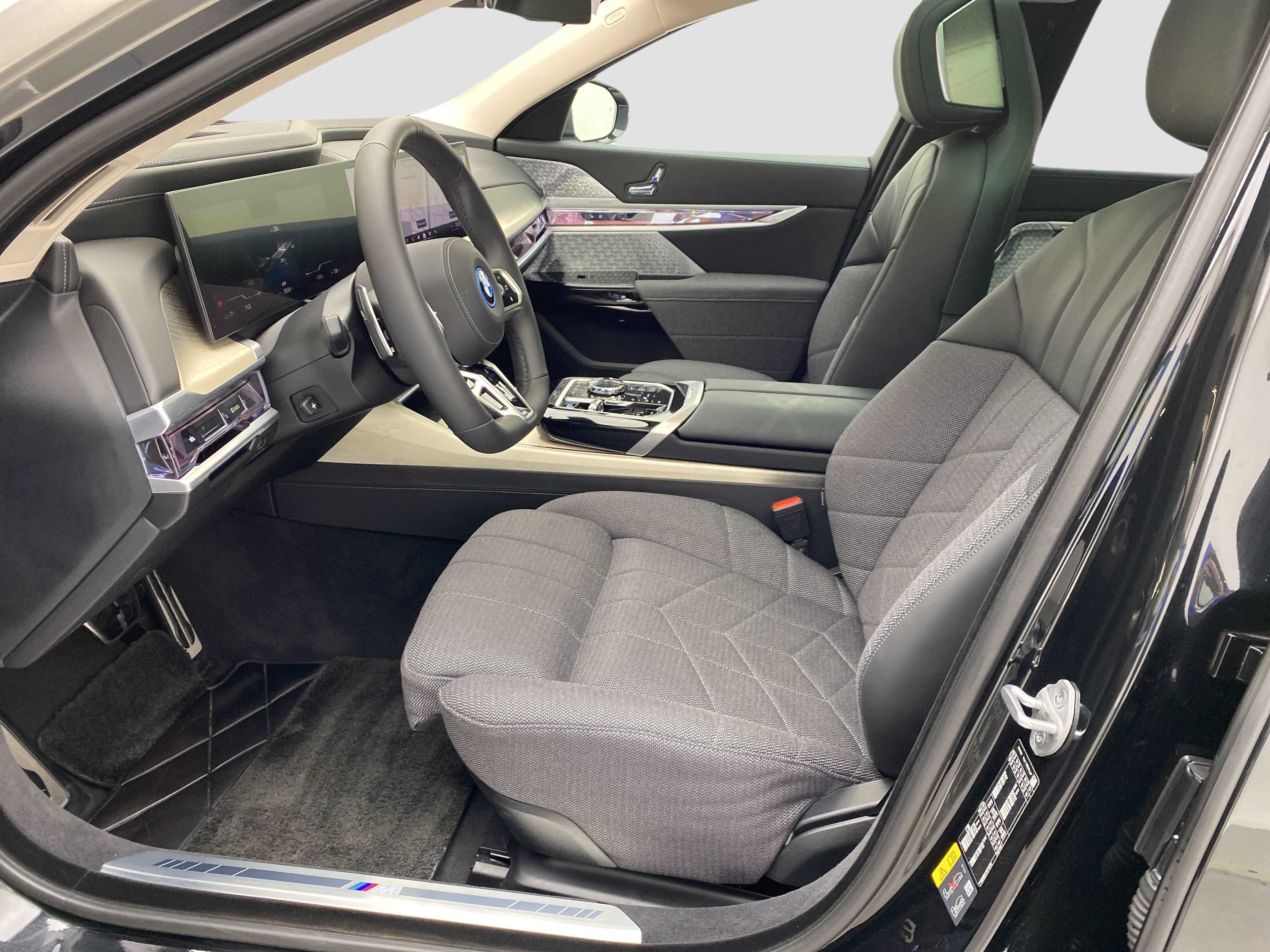 BMW i7 – Bild 14