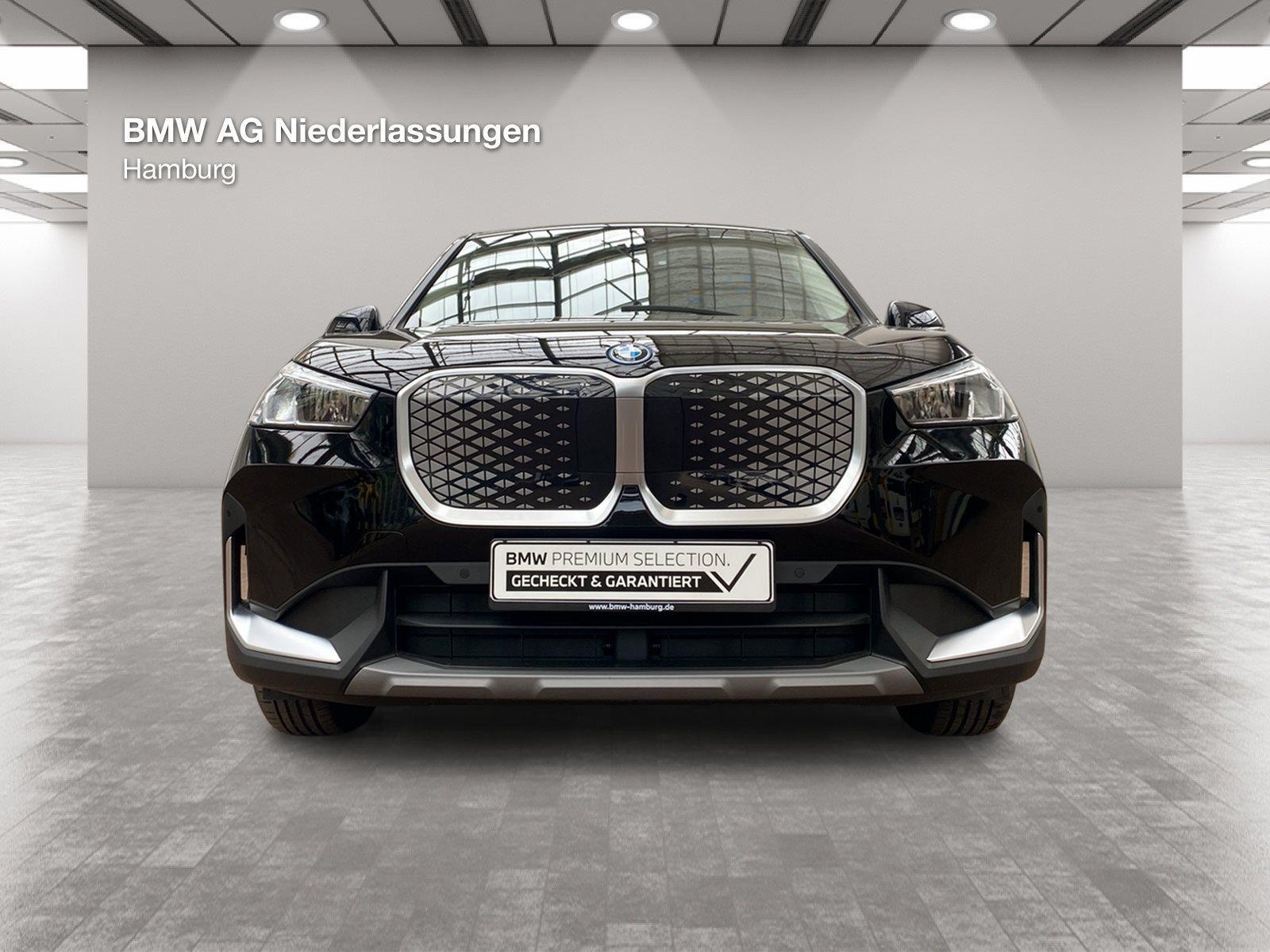 BMW iX1 – Bild 13