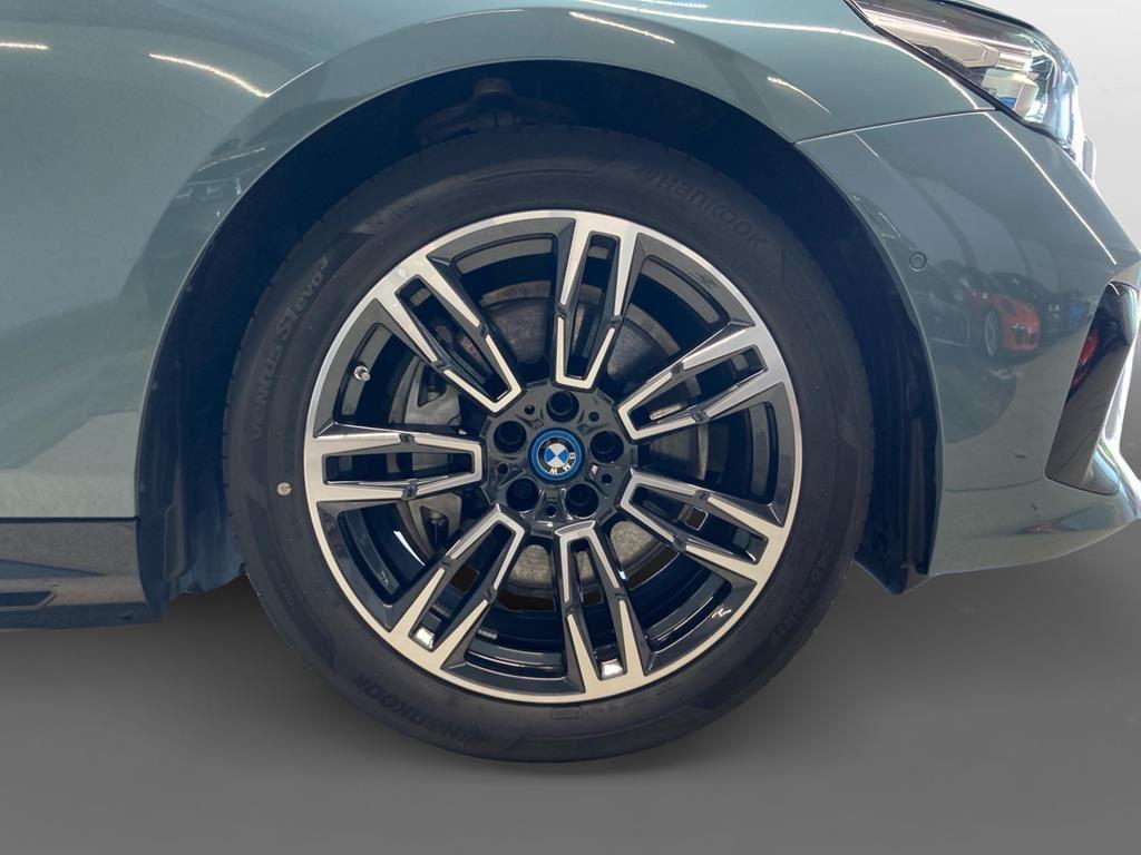 BMW i5 Touring – Bild 4