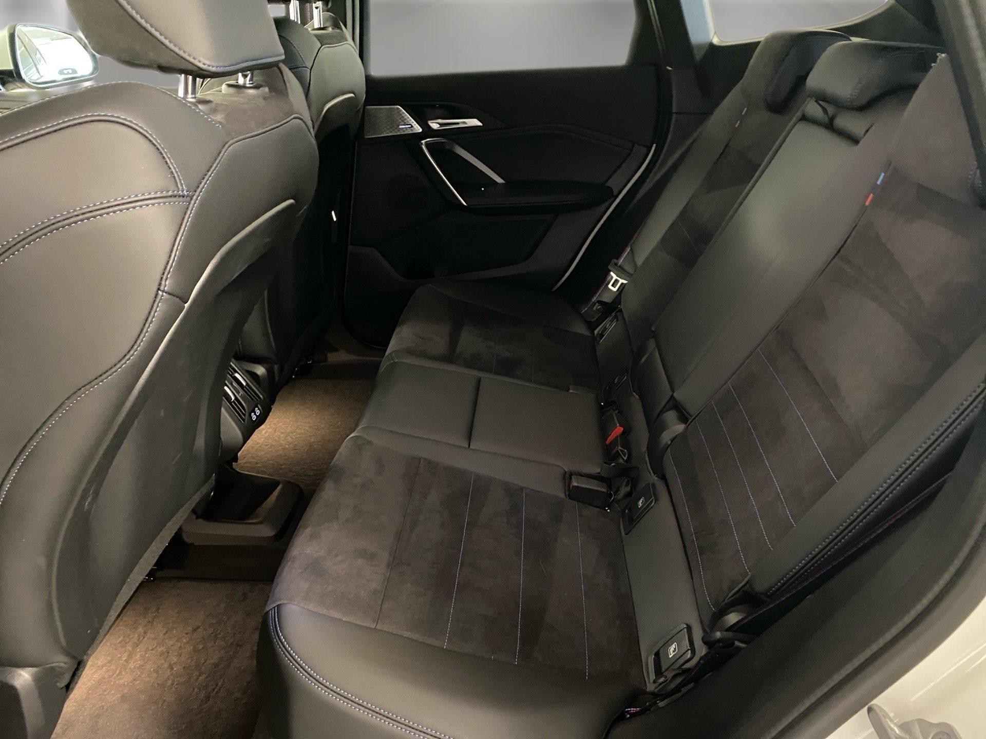 BMW iX1 – Bild 10
