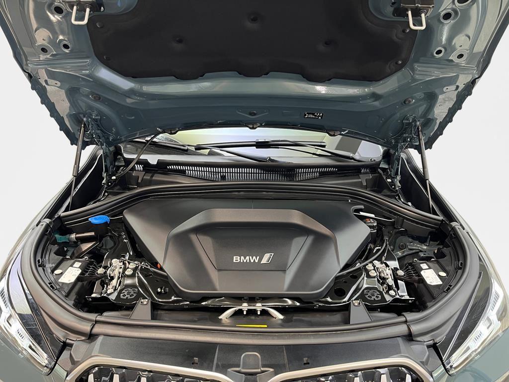 BMW iX1 – Bild 13