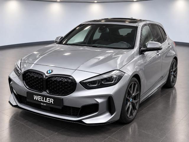 BMW M135i 2022