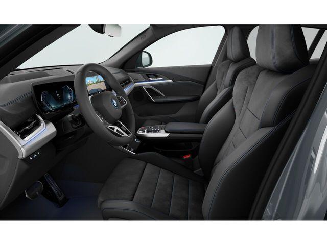 BMW iX2 – Bild 15