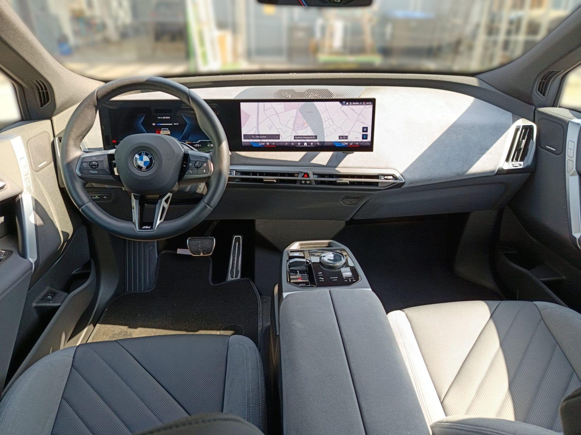 BMW iX – Bild 8