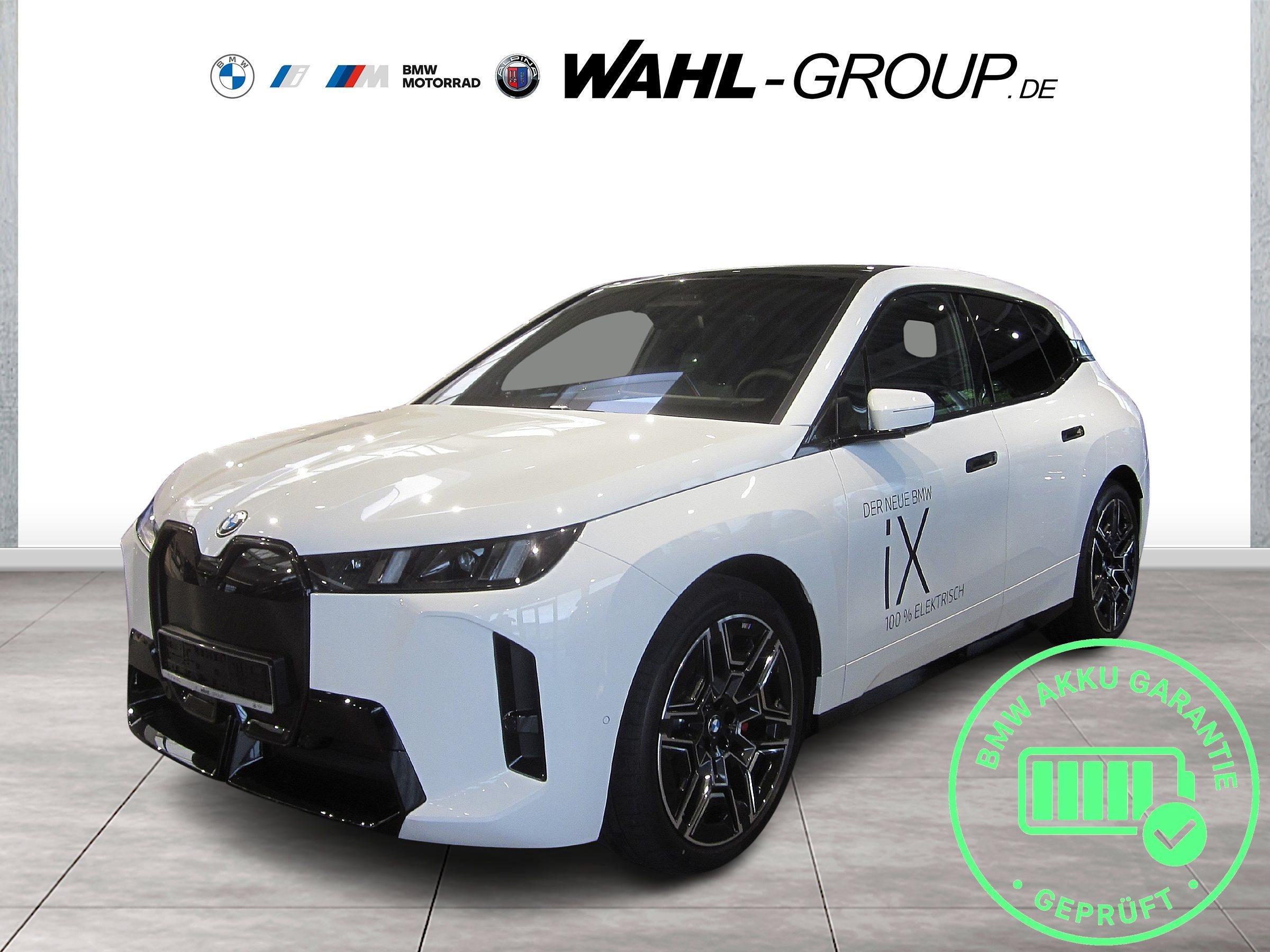 BMW iX