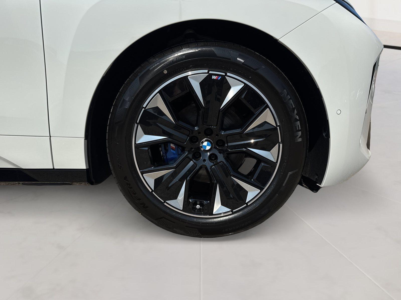 BMW iX – Bild 9