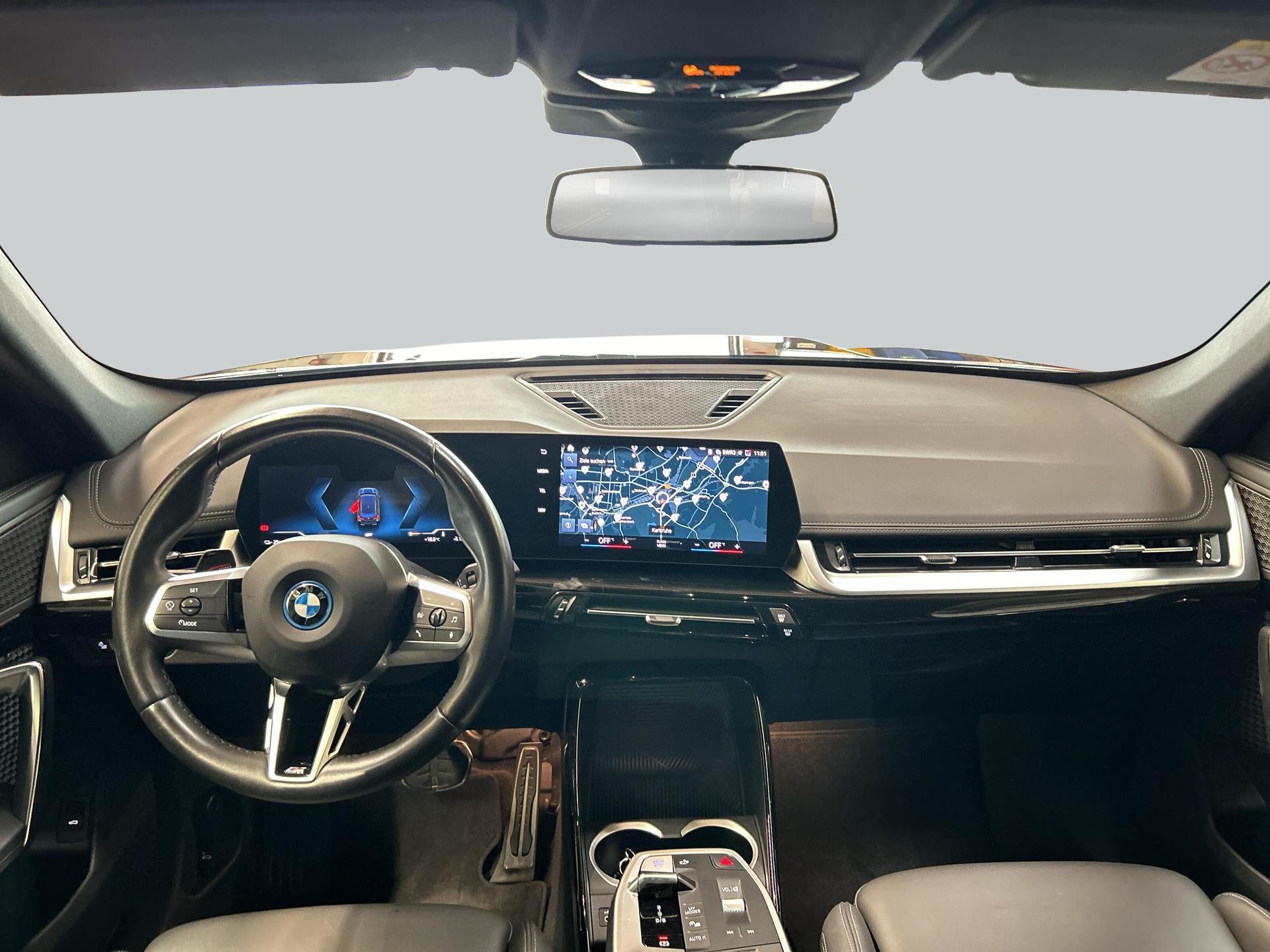 BMW iX1 – Bild 7
