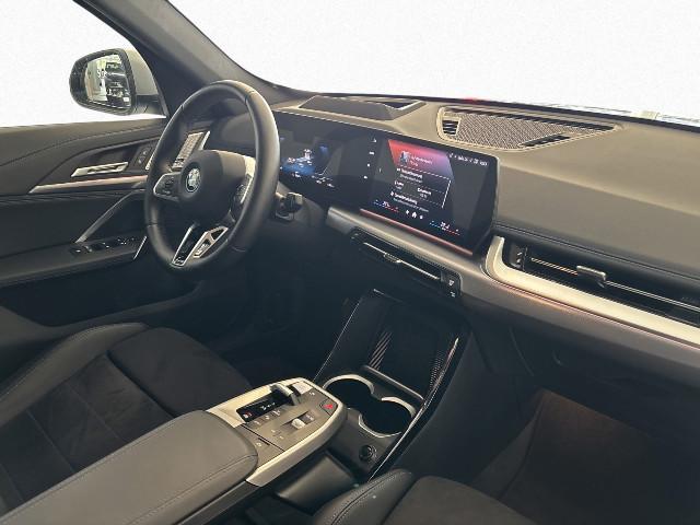 BMW iX1 – Bild 6