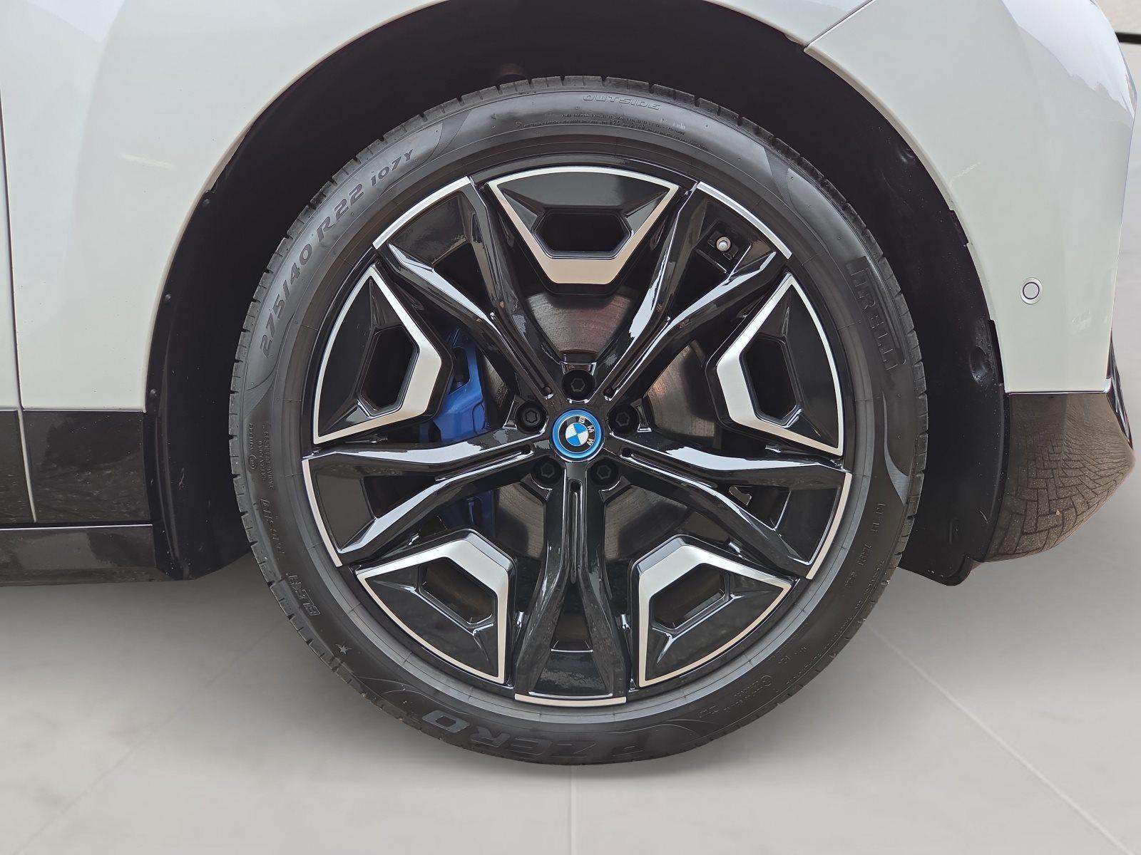 BMW iX – Bild 18