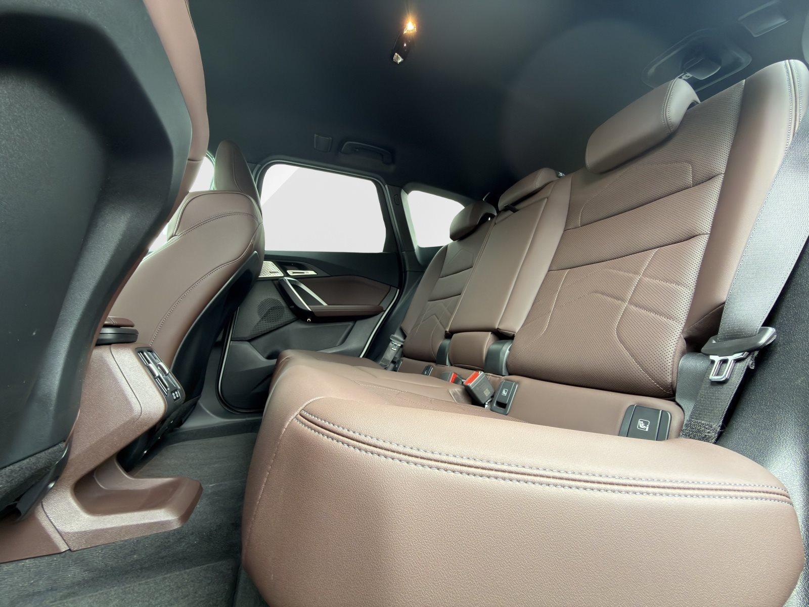 BMW iX1 – Bild 23