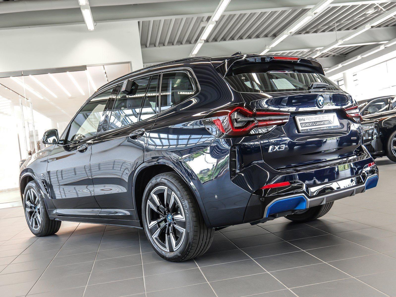 BMW iX3 – Bild 16