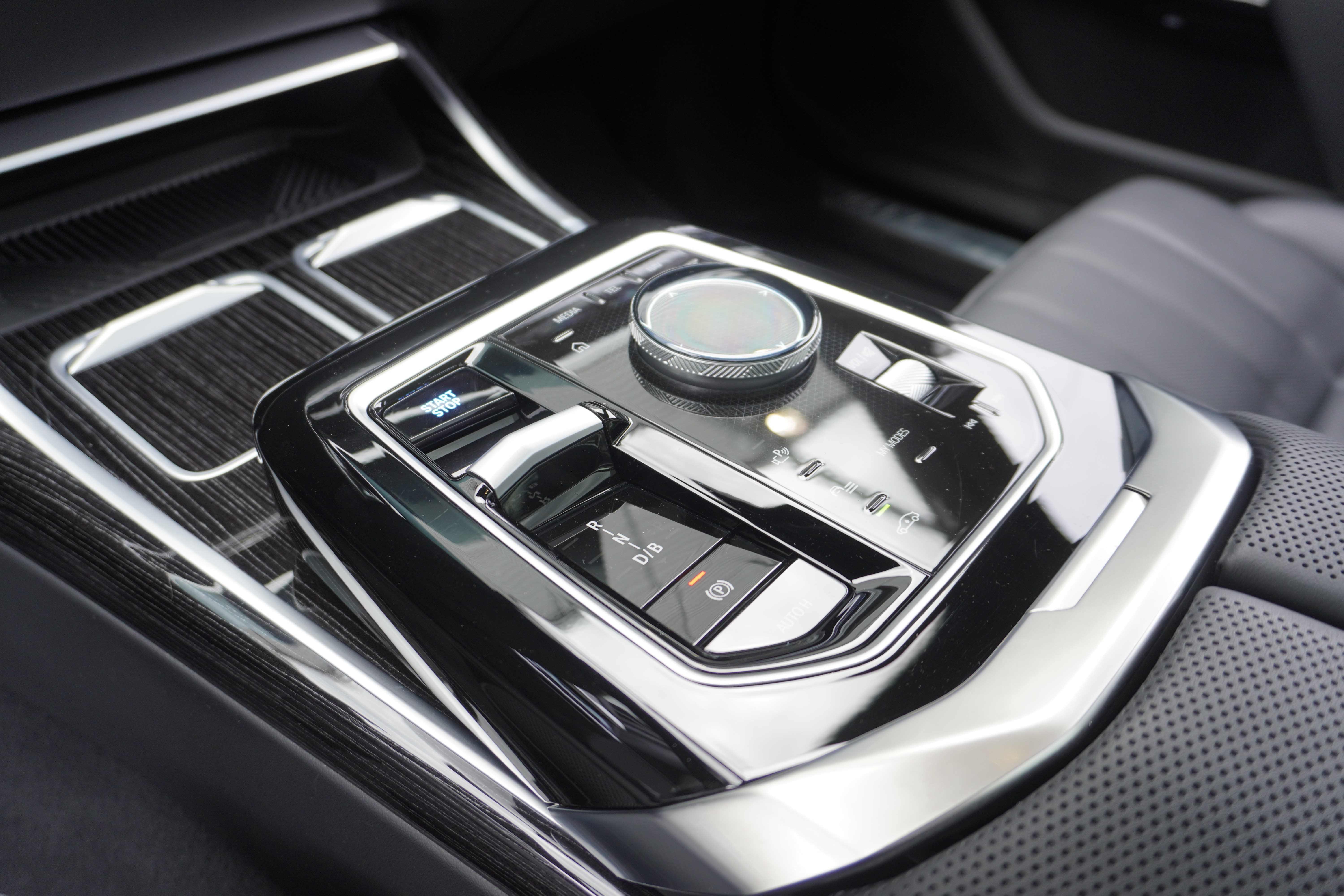 BMW i7 – Bild 13