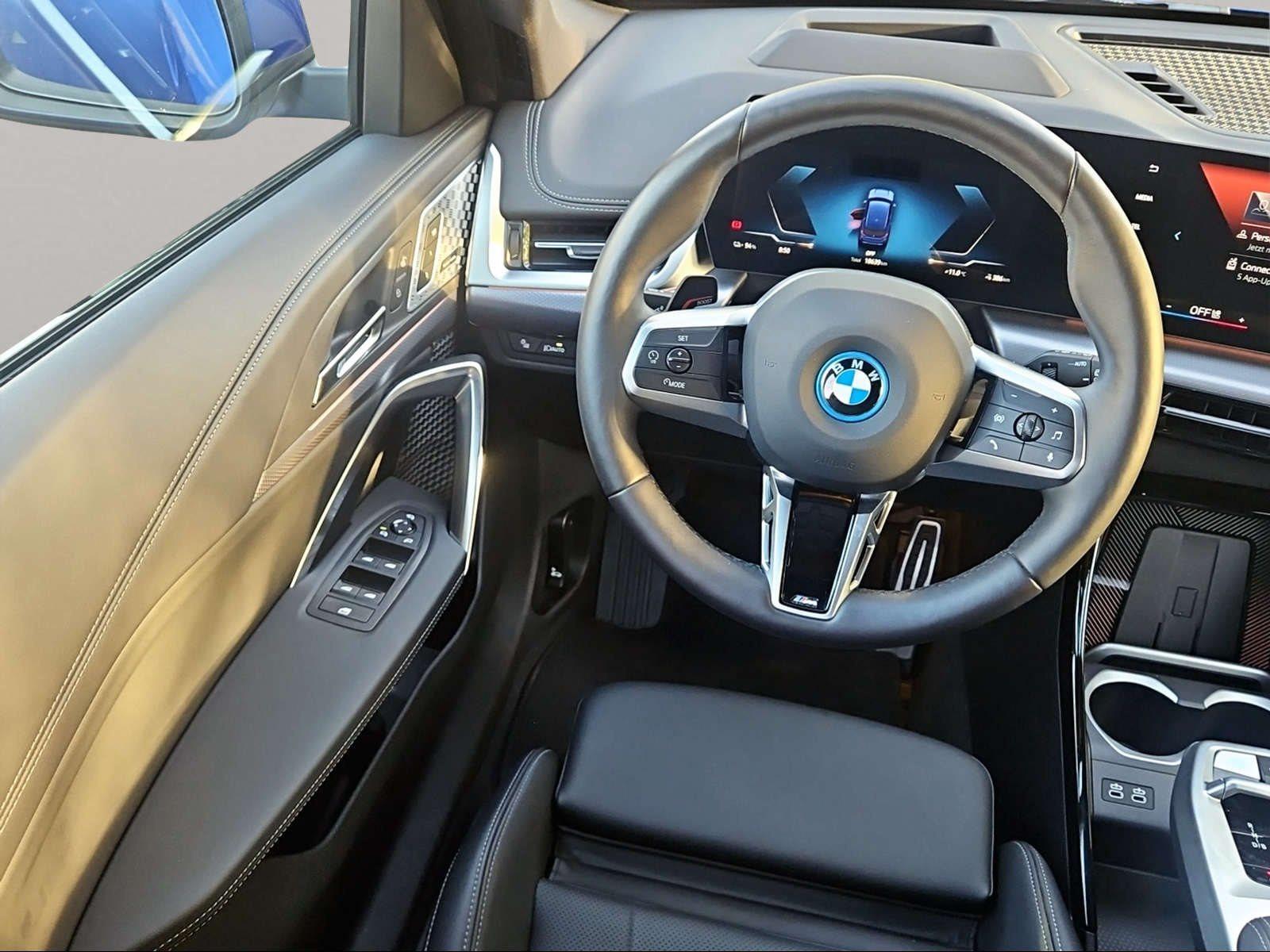 BMW iX1 – Bild 15
