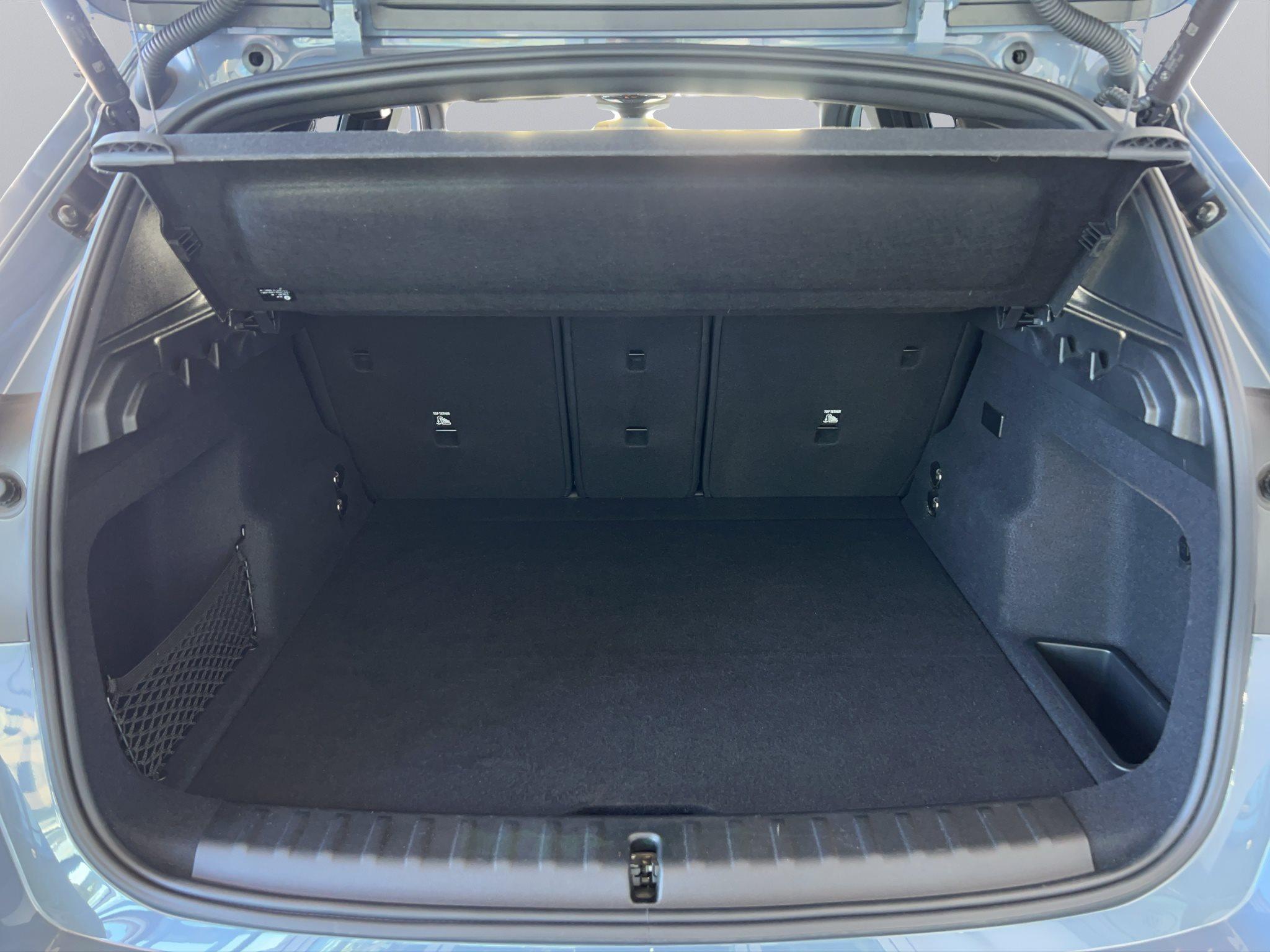 BMW iX1 – Bild 9