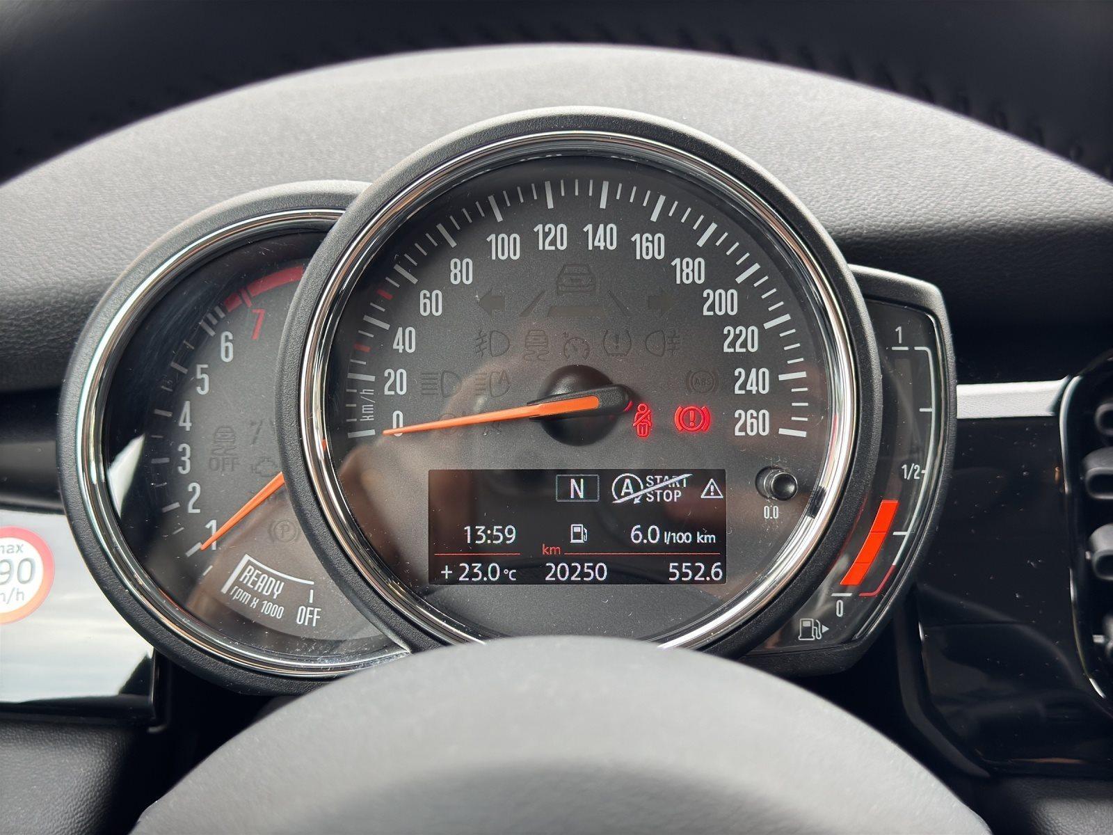 MINI Cooper 3-Türer – Bild 11