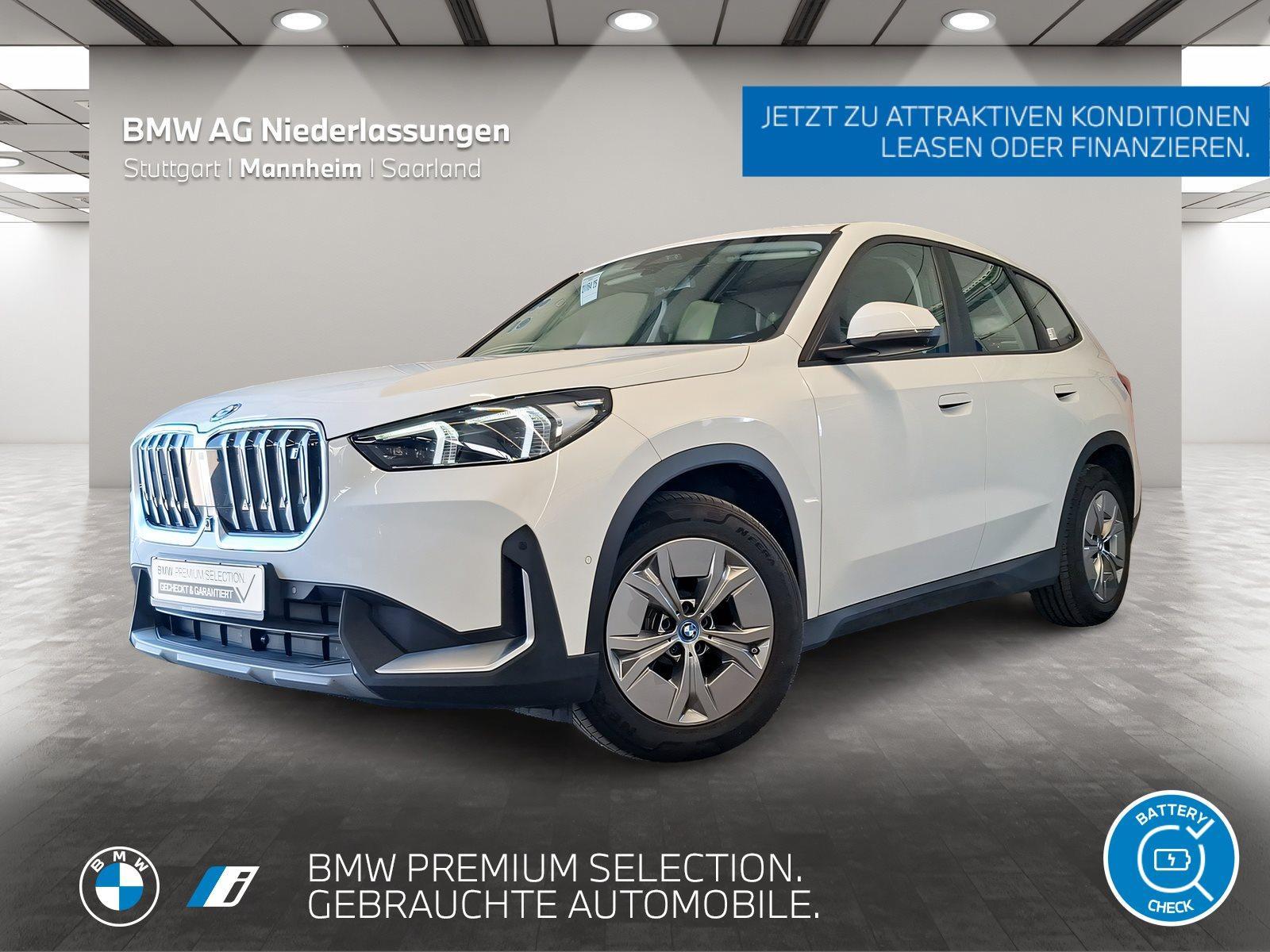 BMW iX1