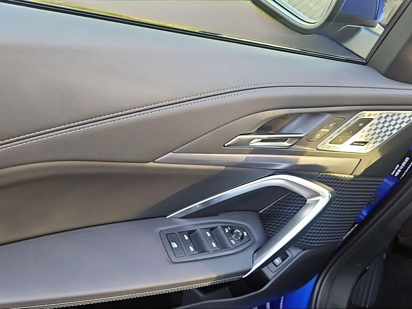 BMW iX1 – Bild 16