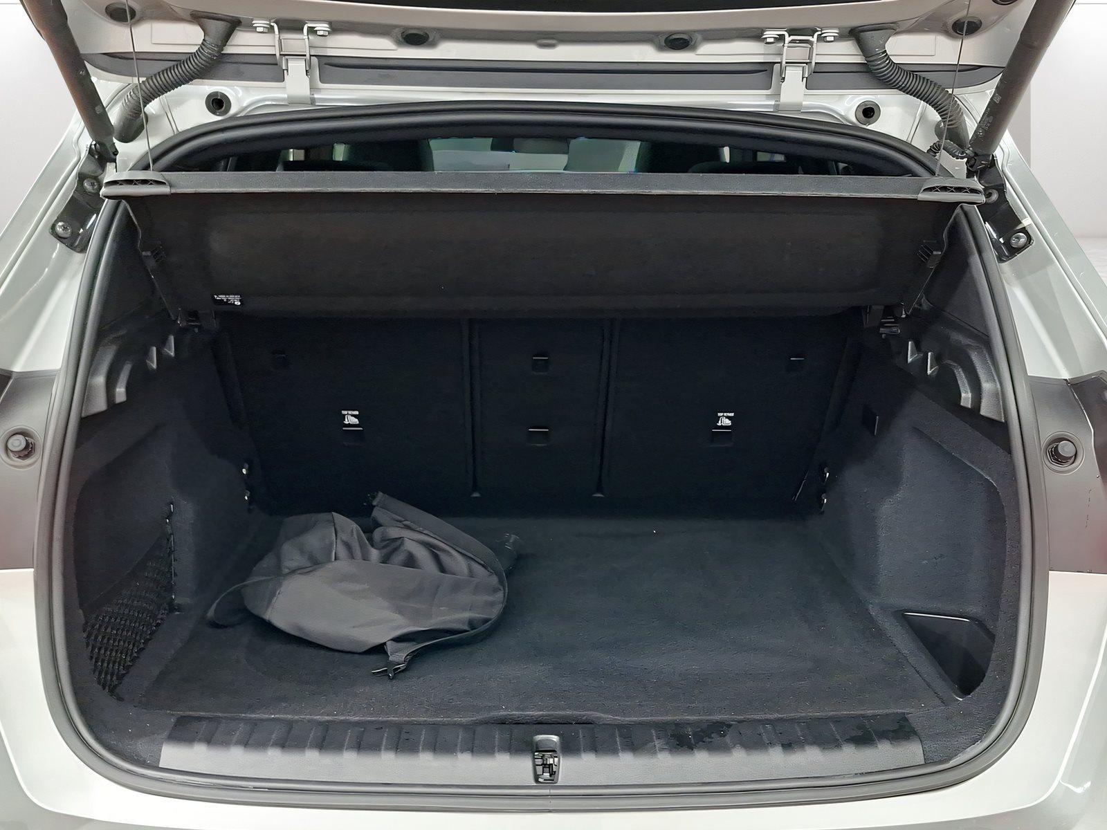 BMW iX1 – Bild 14
