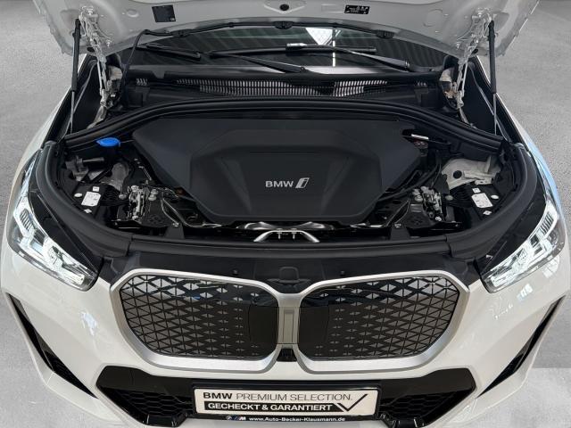 BMW iX1 – Bild 21