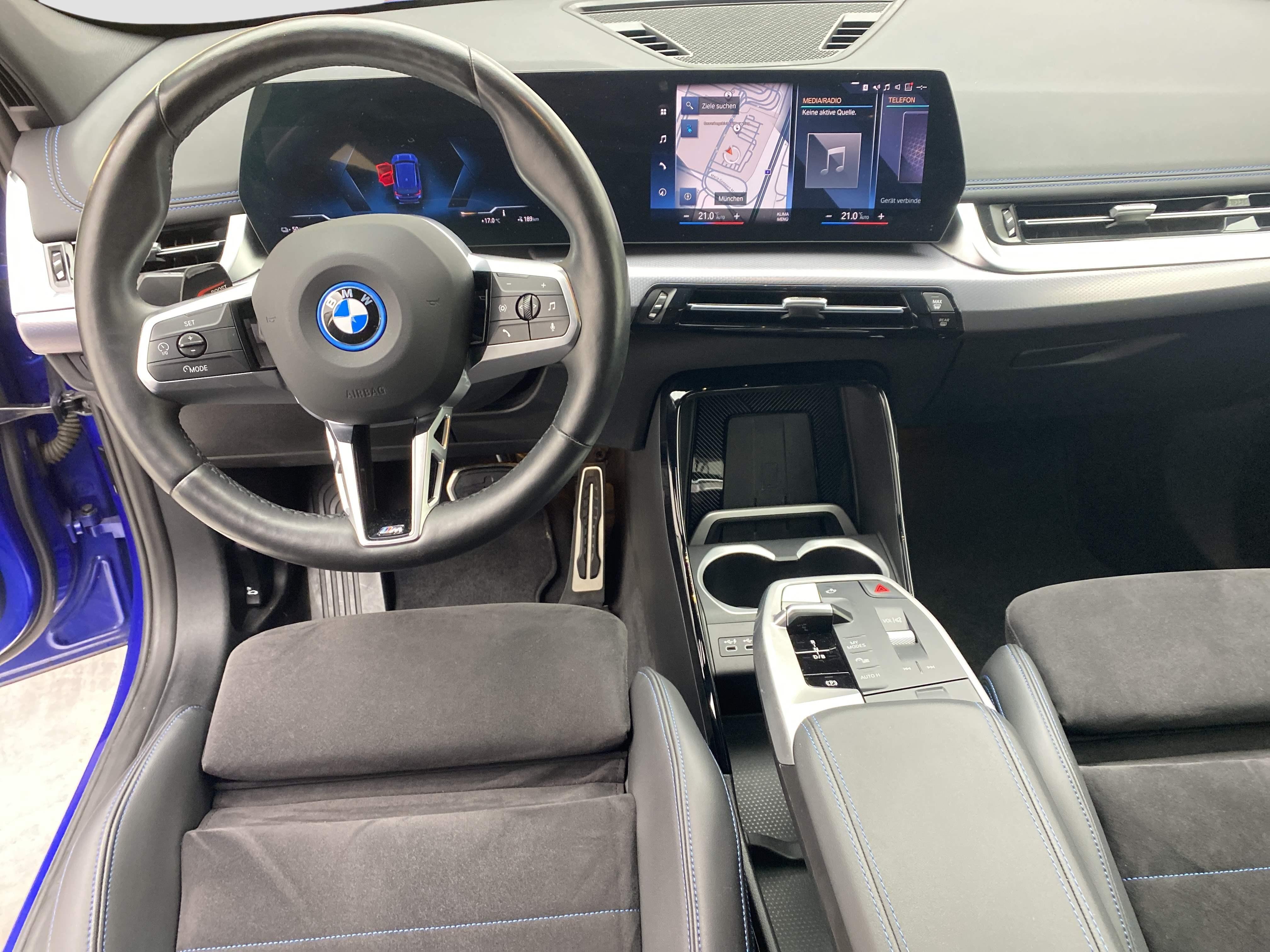 BMW iX1 – Bild 12