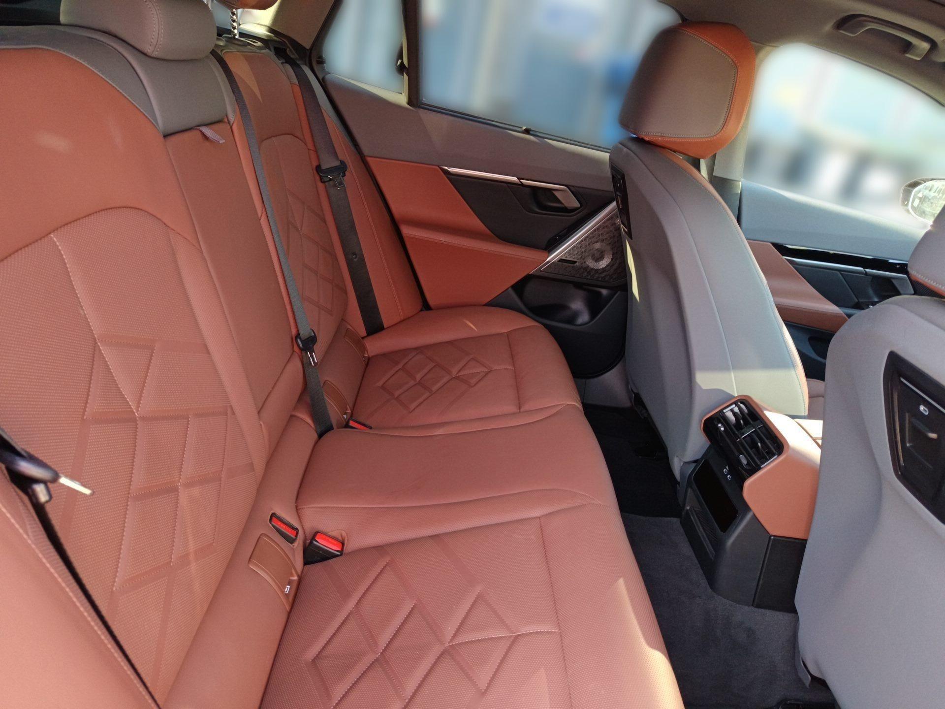 BMW 5er Touring – Bild 15