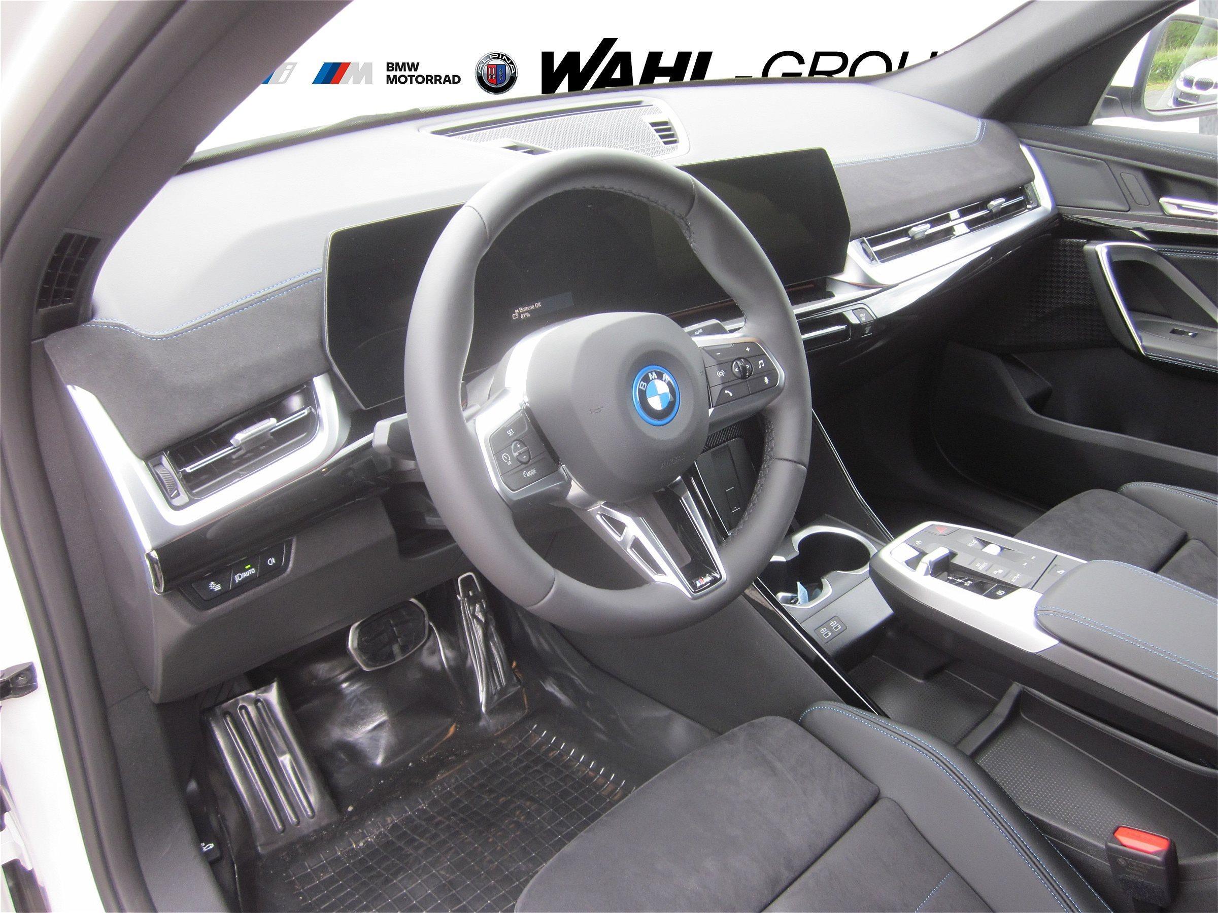 BMW iX2 – Bild 11