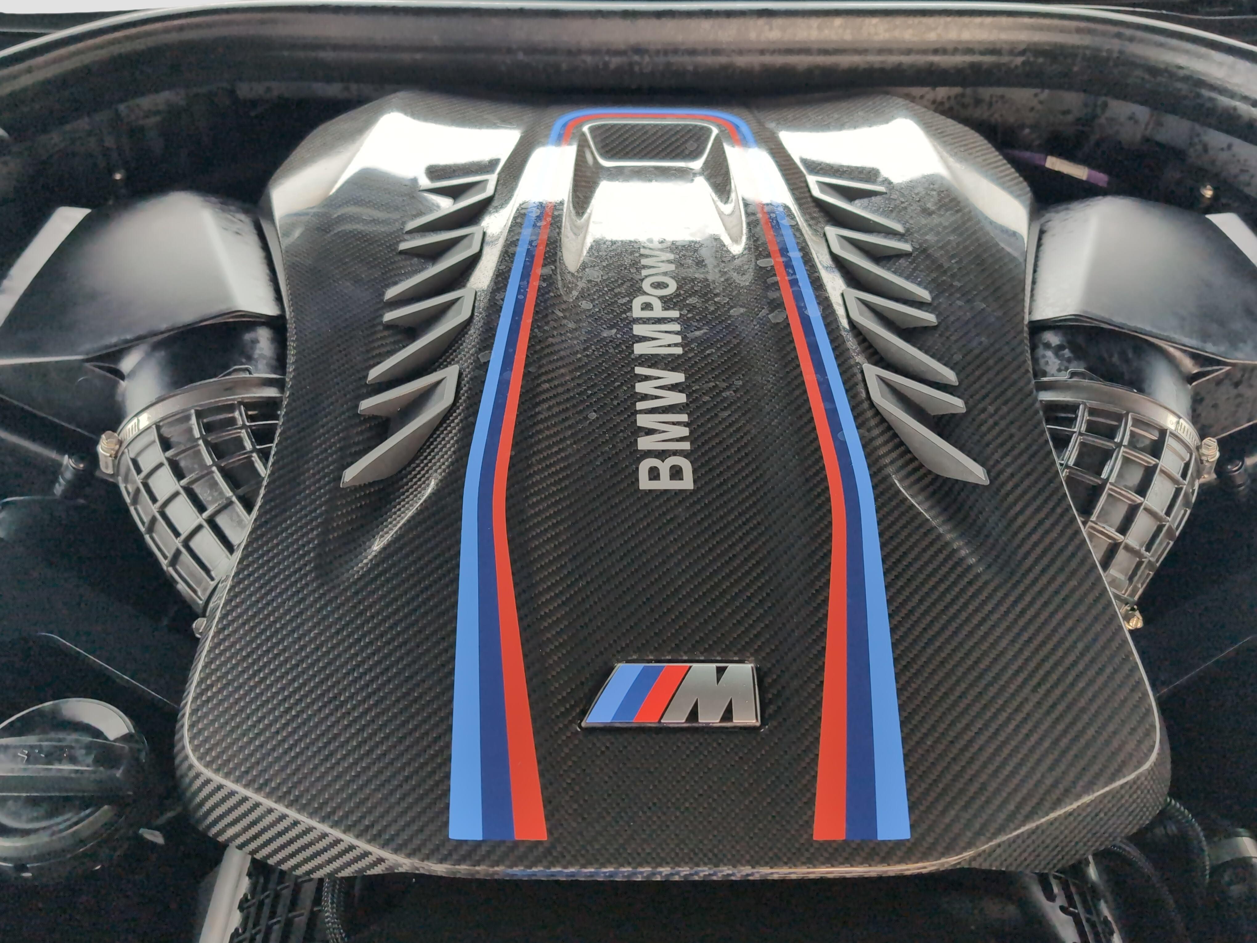 BMW X6M – Bild 9