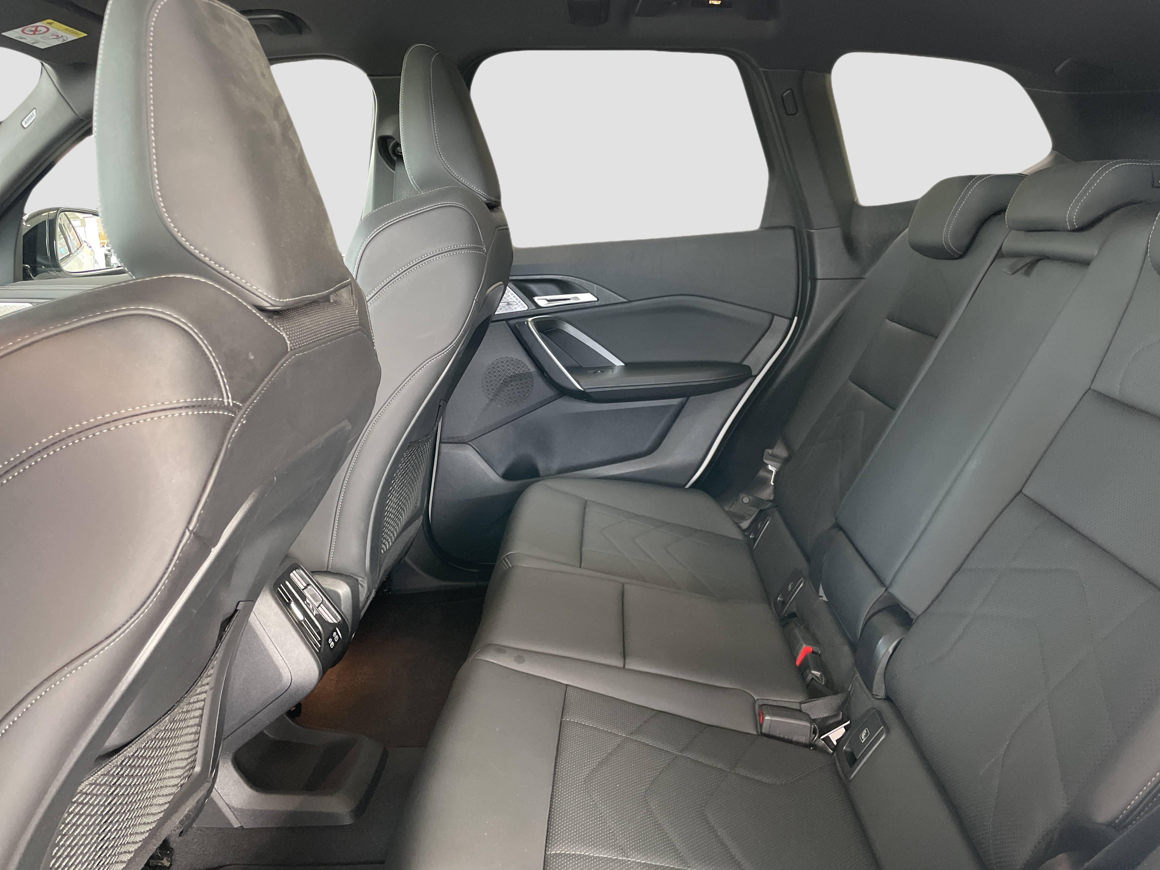 BMW iX1 – Bild 13