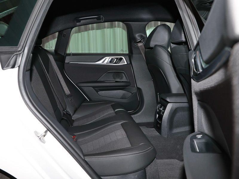 BMW i4 Gran Coupé – Bild 10