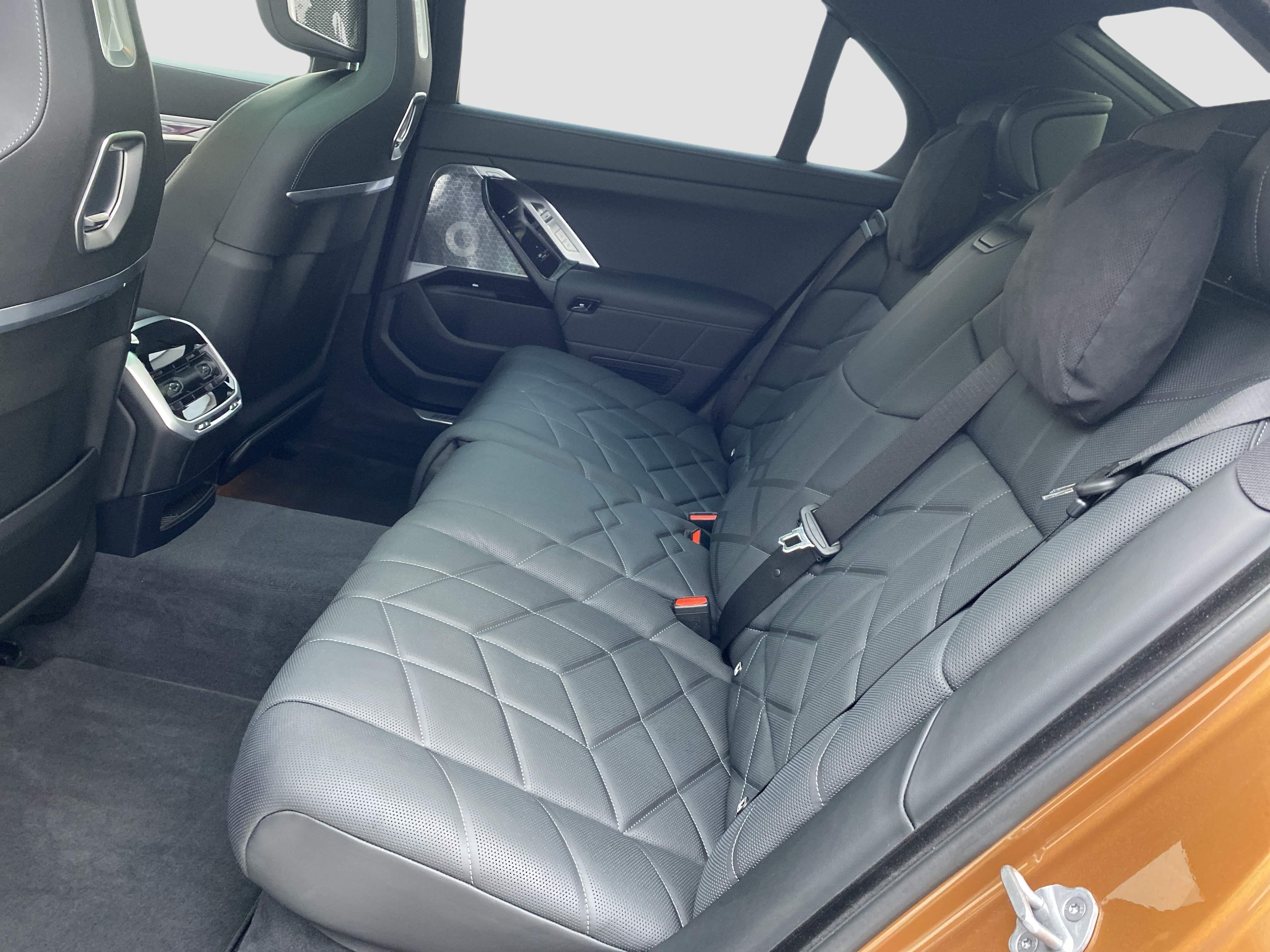 BMW i7 – Bild 16