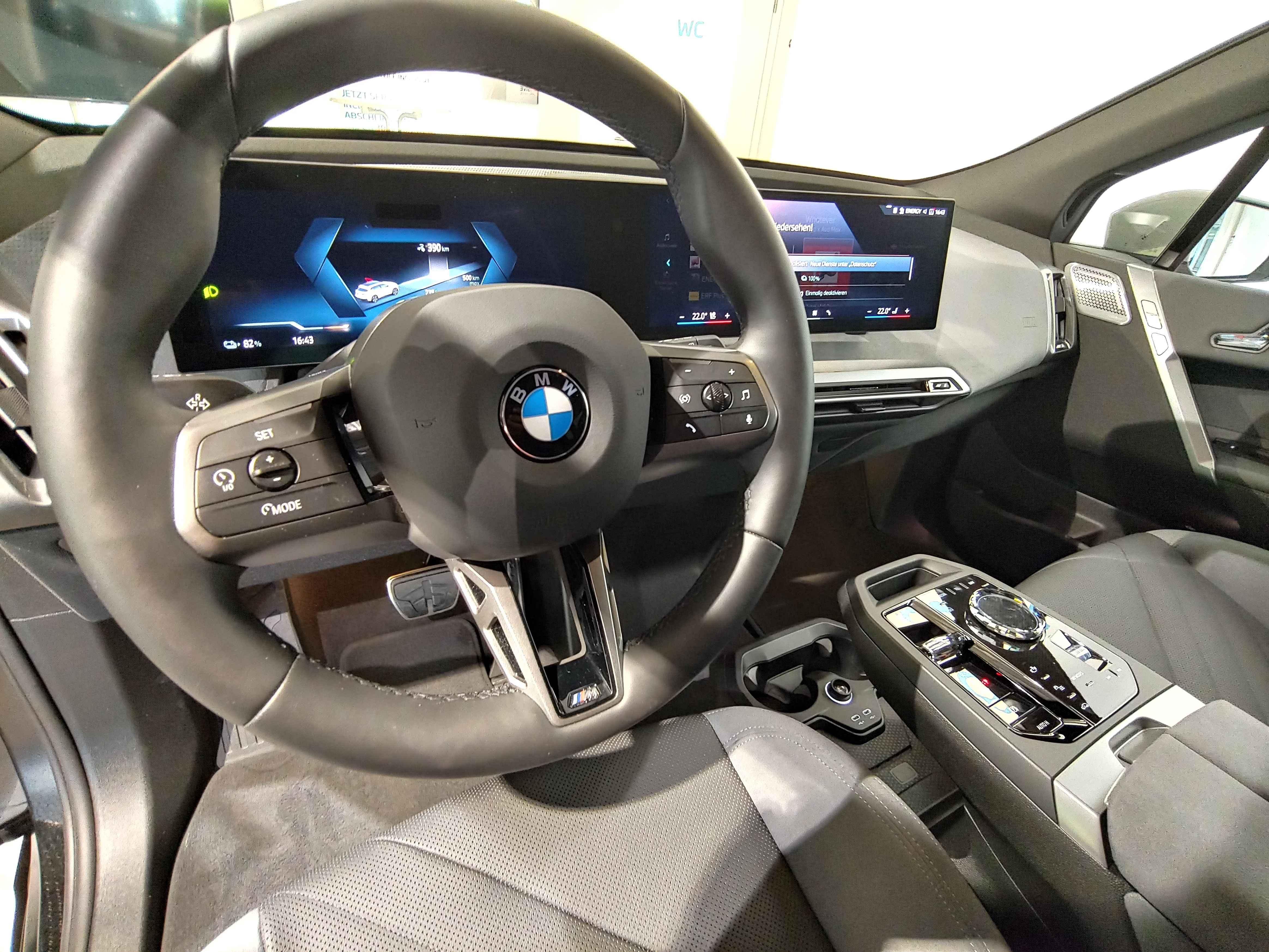 BMW iX – Bild 14