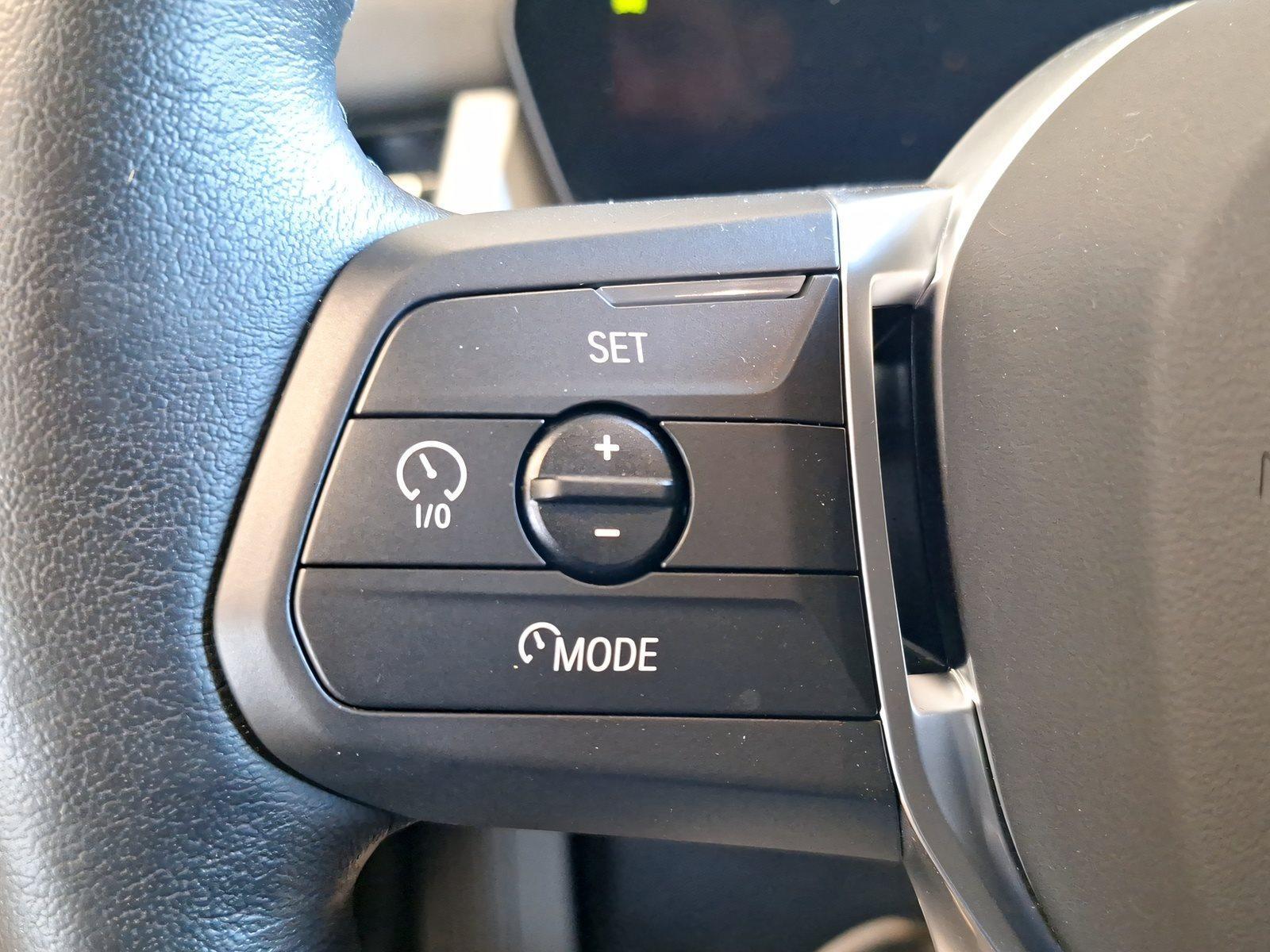 BMW iX1 – Bild 16