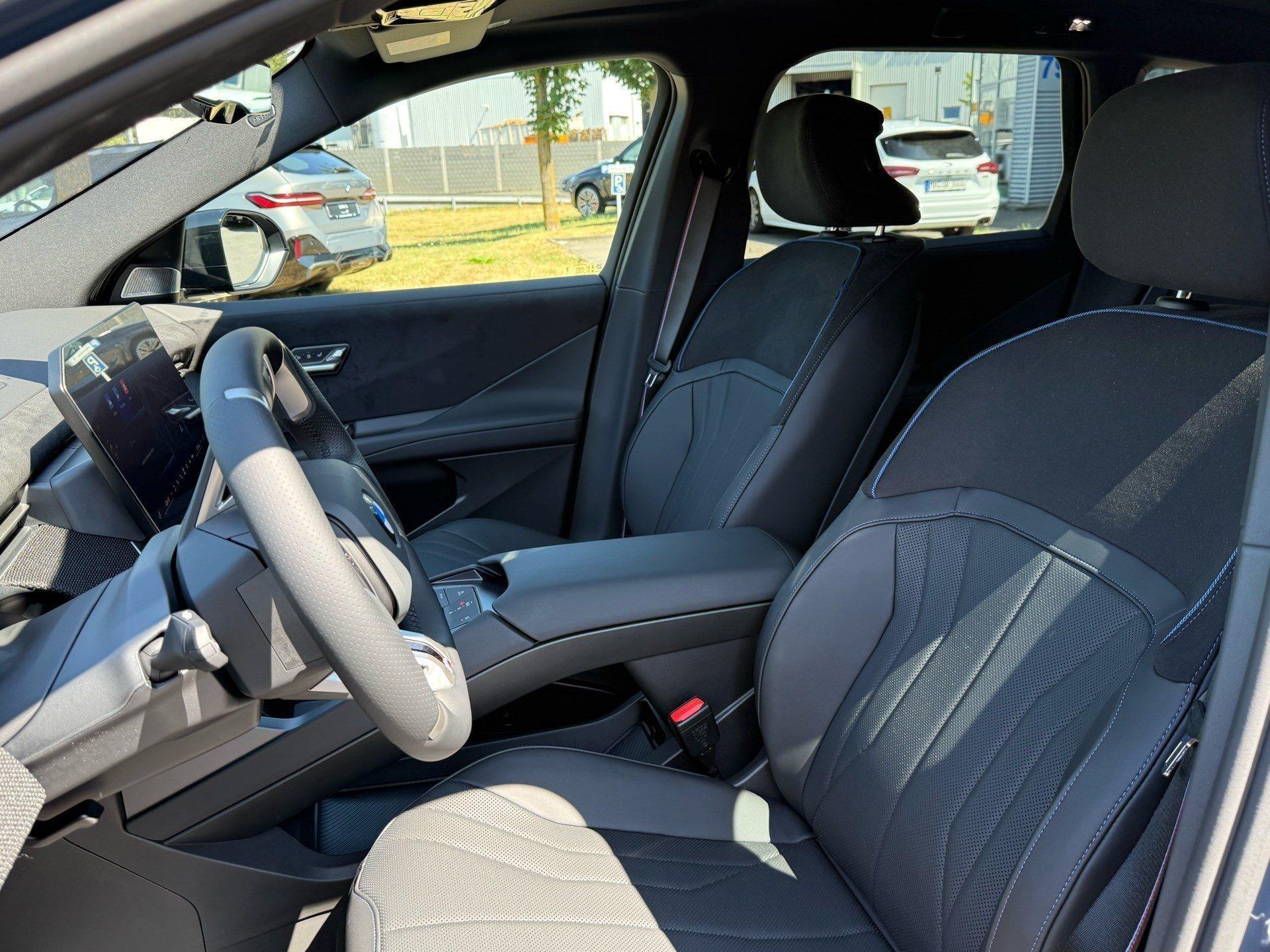 BMW iX3 – Bild 11