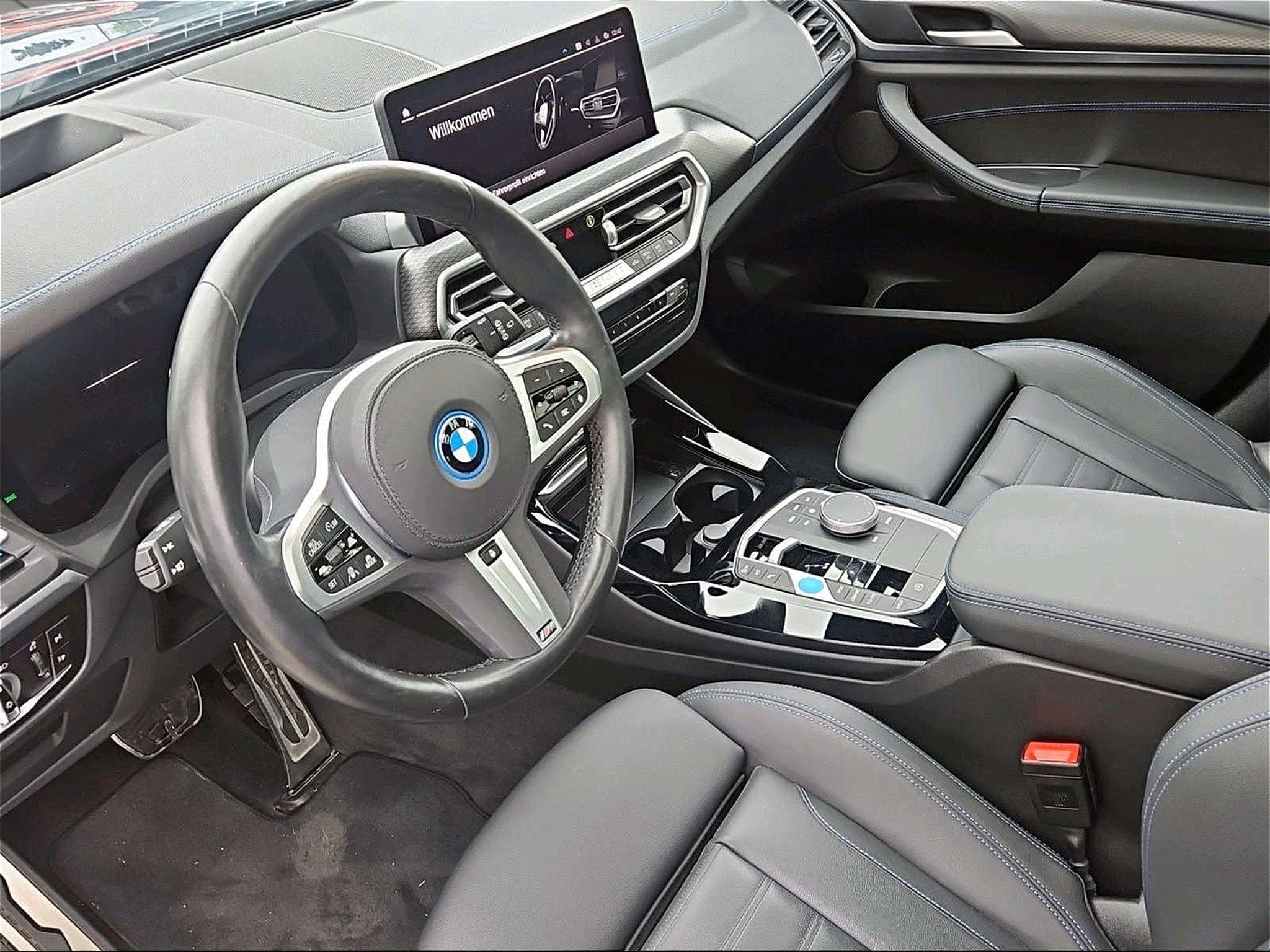 BMW iX3 – Bild 4
