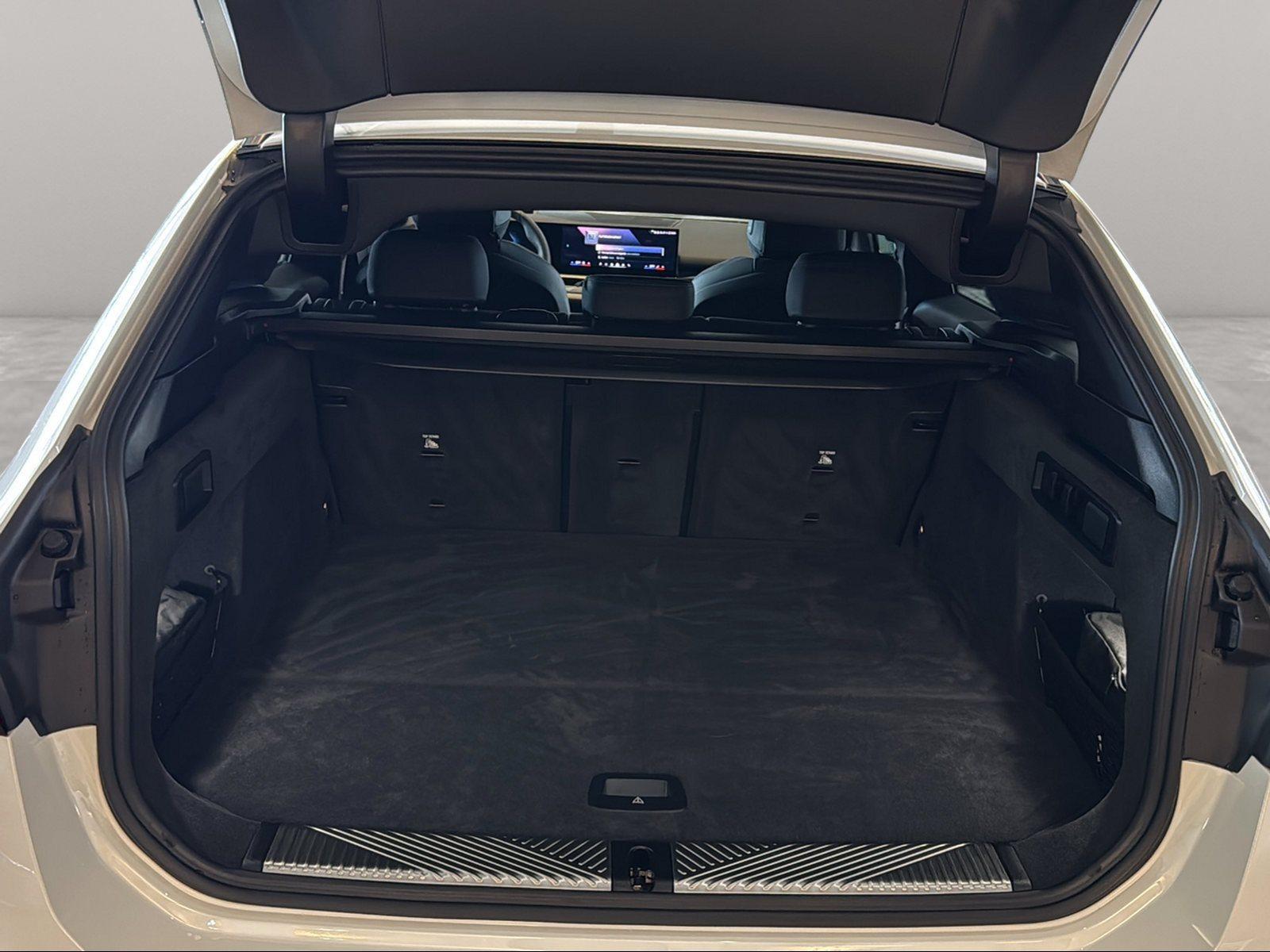 BMW 5er Touring – Bild 13